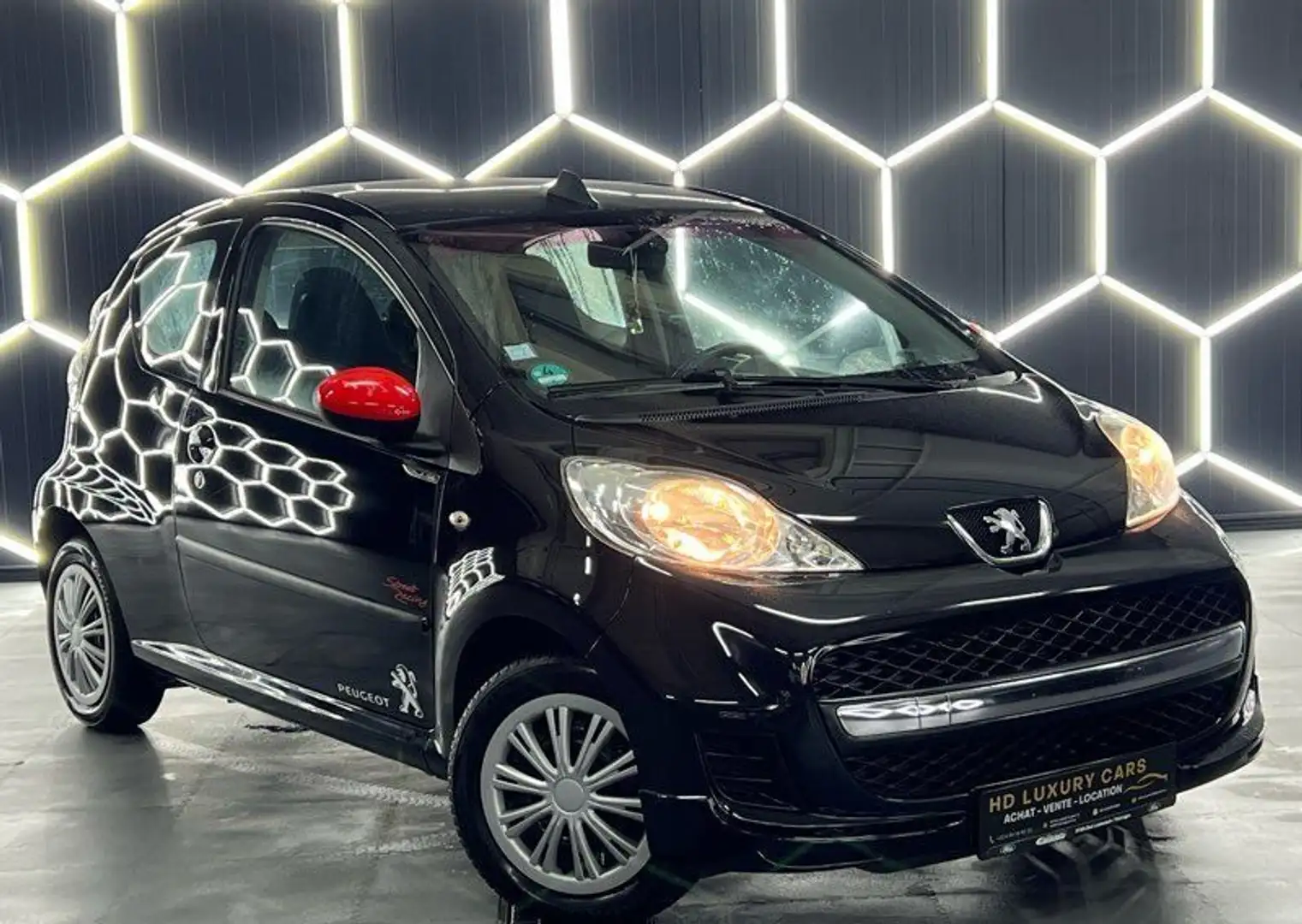 Peugeot 107 1.0e 12V 68ch GT Line Noir - 1