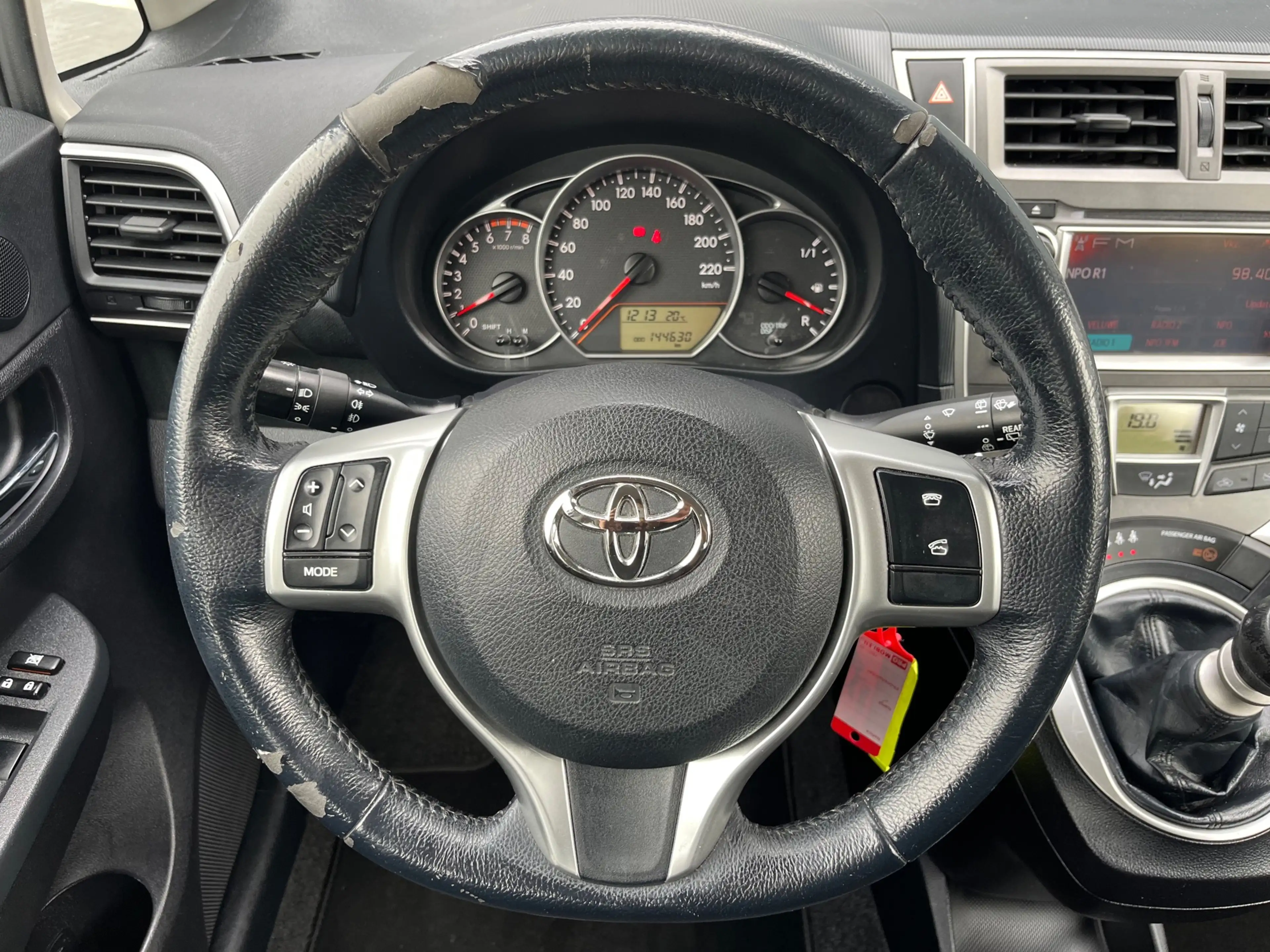 Toyota Verso-S 1.3 VVT-i Aspiration NL.Auto/Climatronic/Cruise-co — photo 11