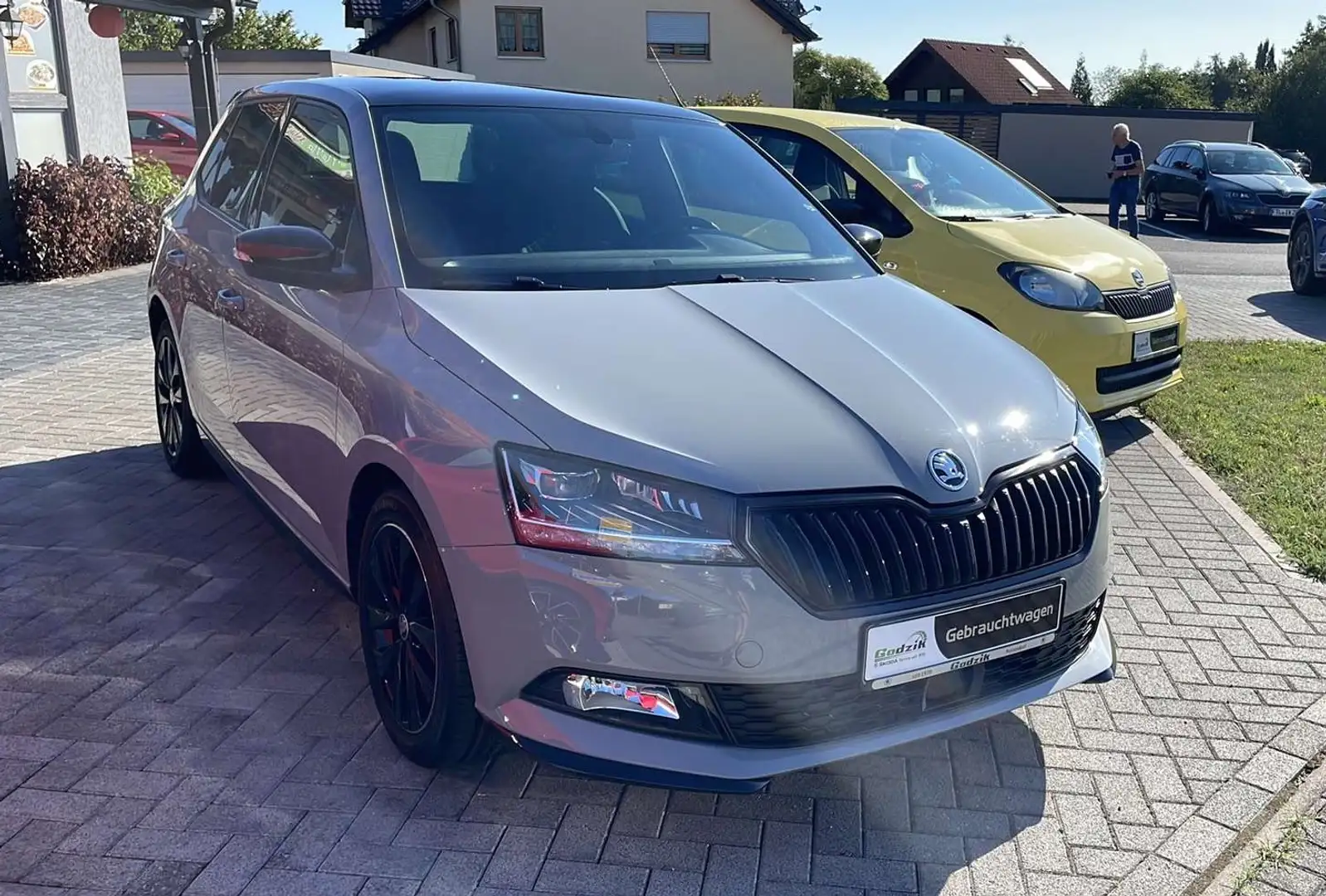 Skoda Fabia Monte Carlo * 16"  Alu * Panodach * wenig Km * Grau - 1