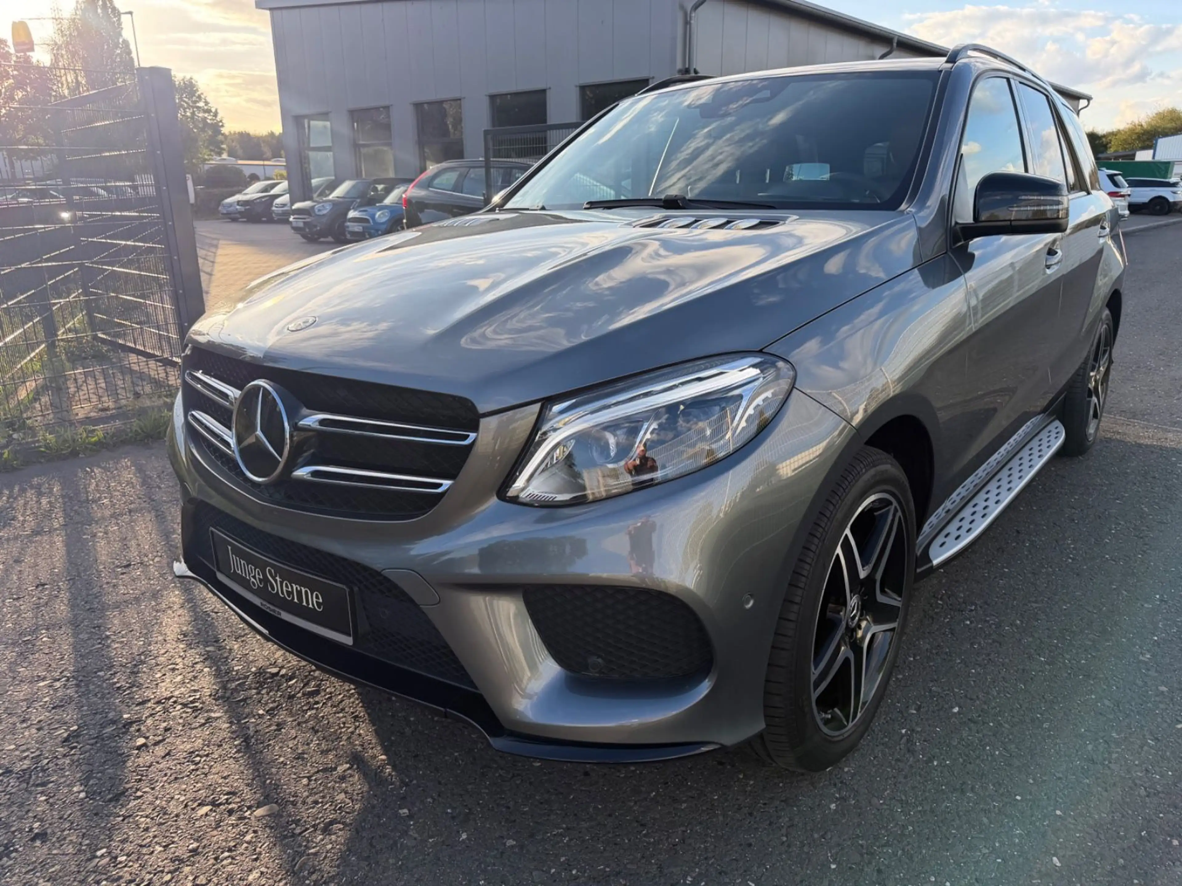 Mercedes-Benz GLE 400 GLE-400 4Matic AMG Line Navi/Leder/Harman-Kardon — photo 7