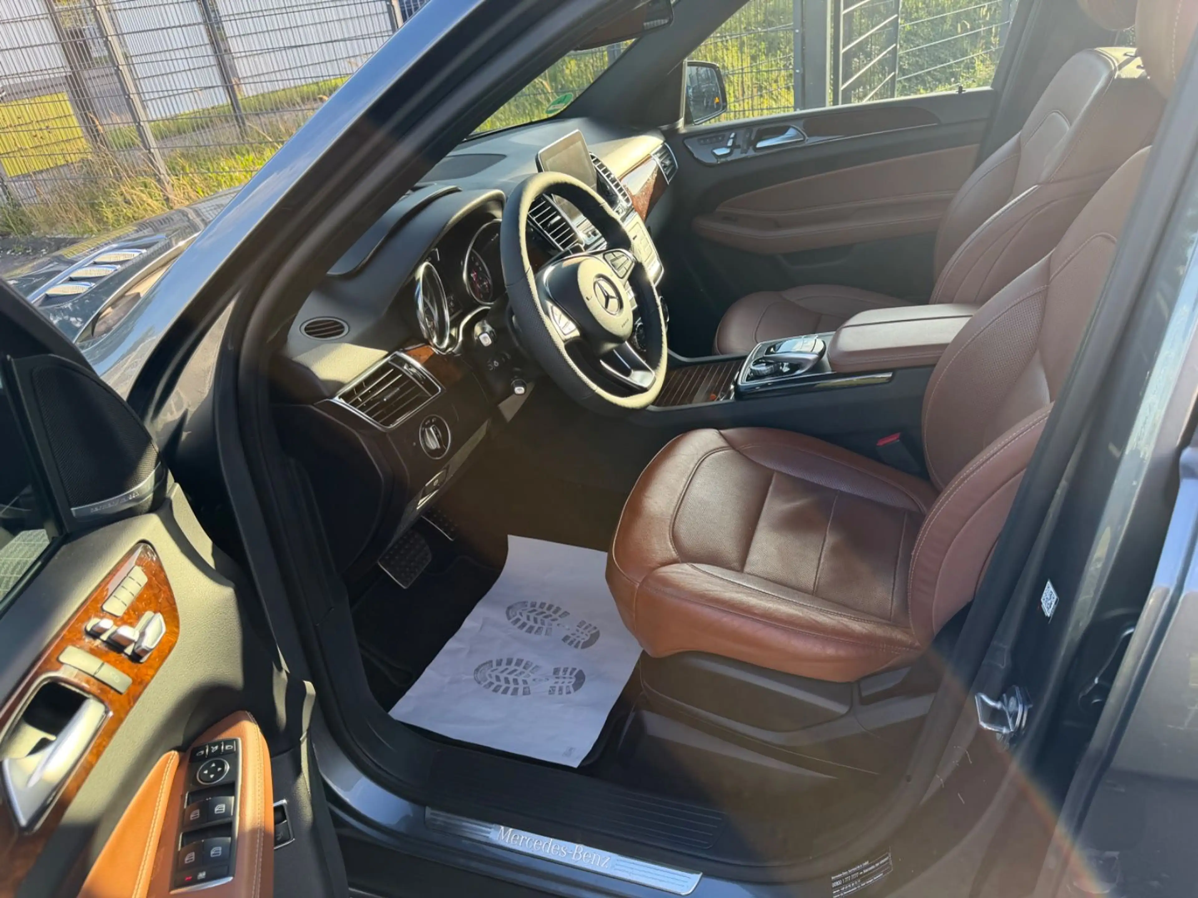 Mercedes-Benz GLE 400 GLE-400 4Matic AMG Line Navi/Leder/Harman-Kardon — photo 15