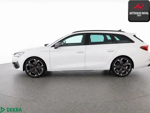 Cupra Leon view 2