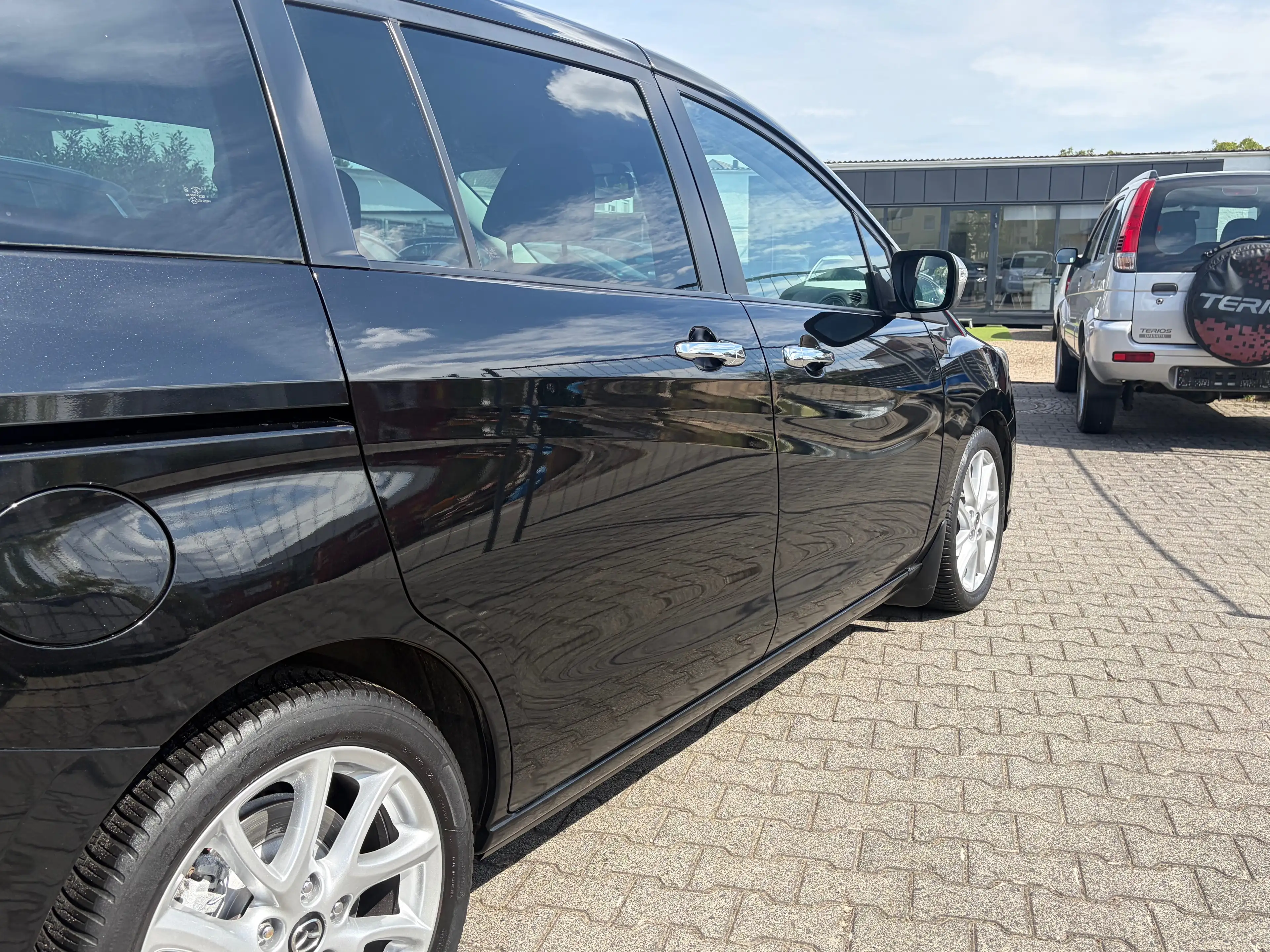Mazda 5 Sendo*7.Sitze*2.Hand*Kamera*SHZ*PDC*Temp.*BT*Navi*AUX*USB* — photo 12