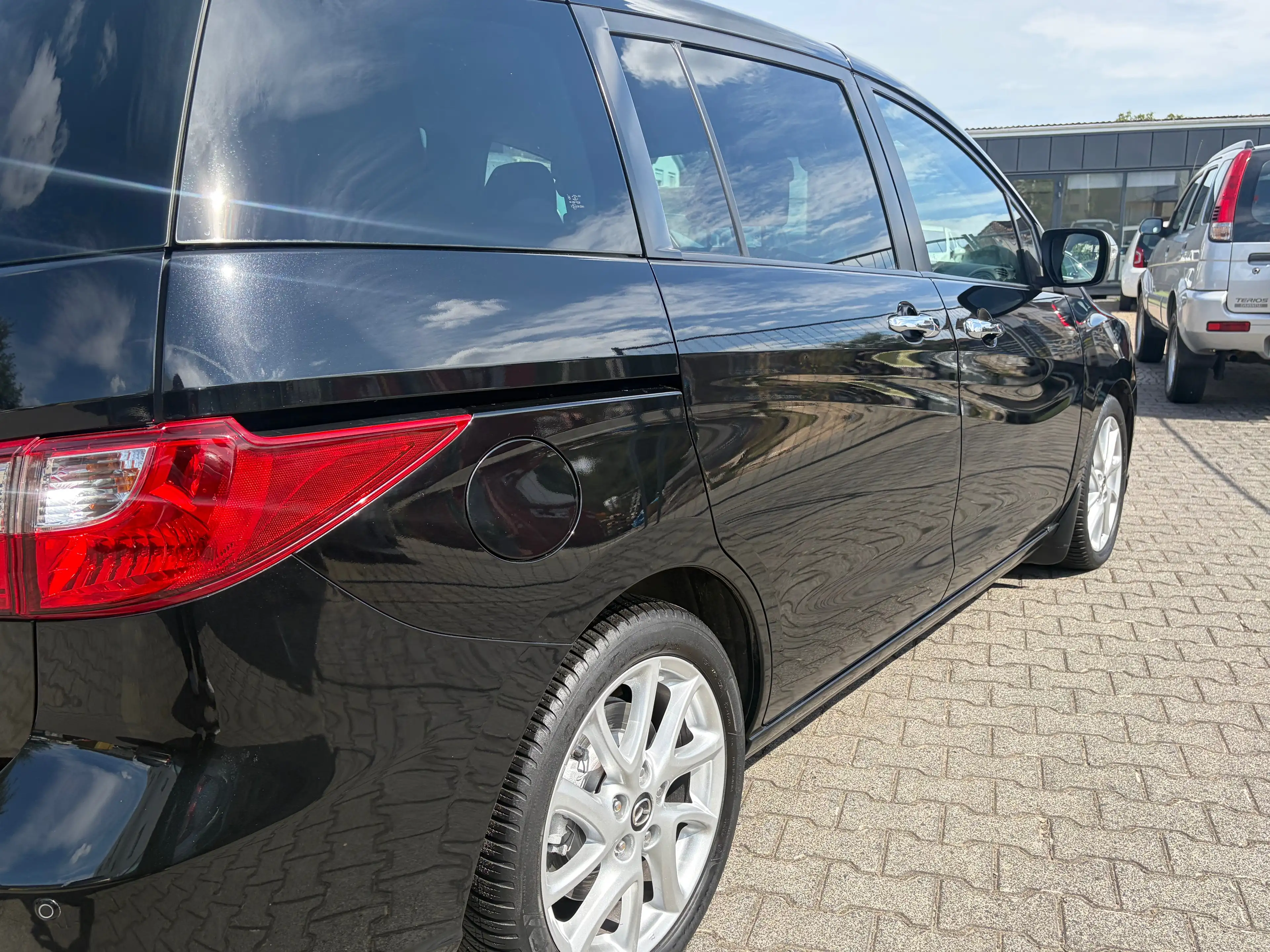 Mazda 5 Sendo*7.Sitze*2.Hand*Kamera*SHZ*PDC*Temp.*BT*Navi*AUX*USB* — photo 11