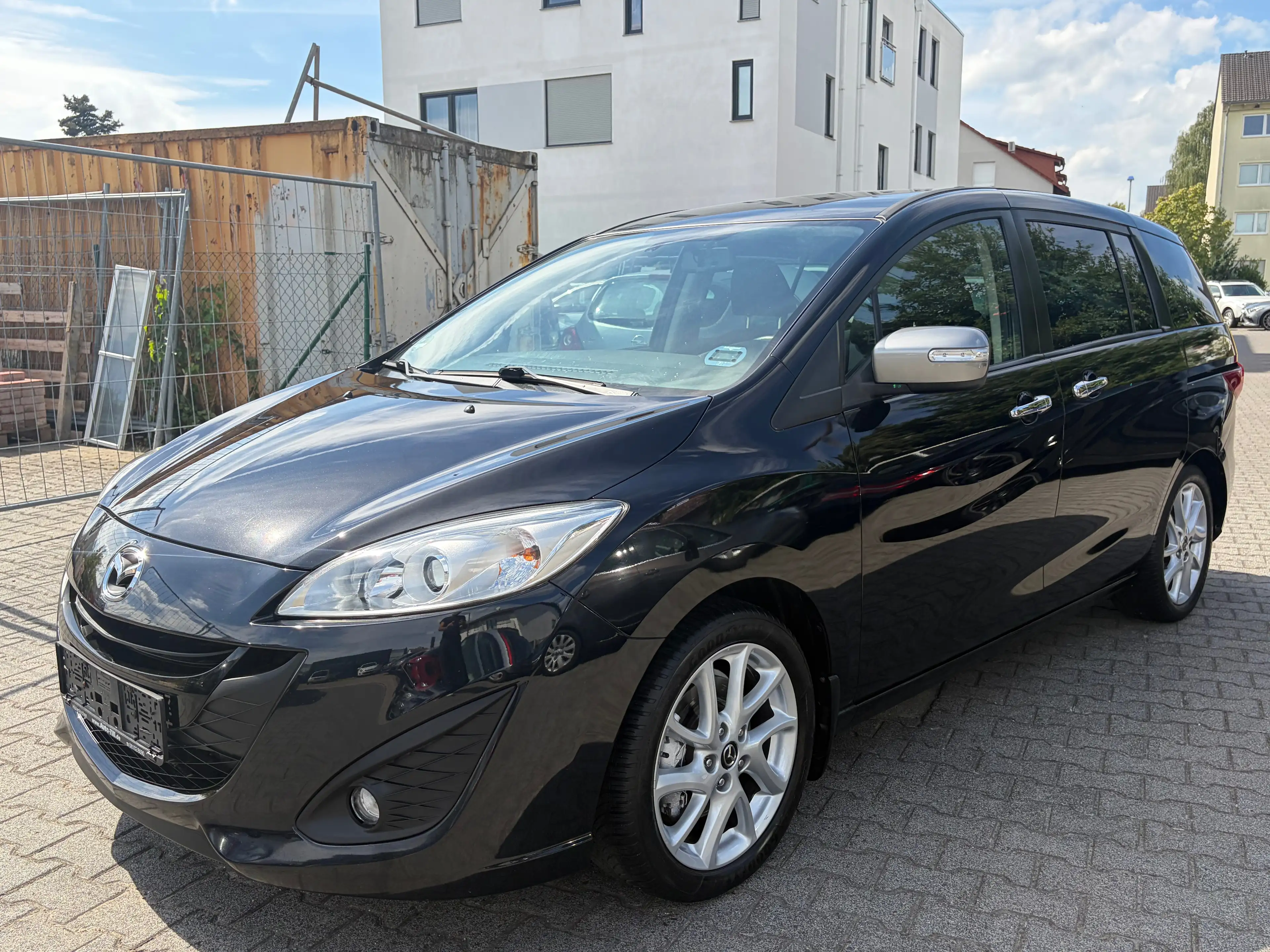 Mazda 5 Sendo*7.Sitze*2.Hand*Kamera*SHZ*PDC*Temp.*BT*Navi*AUX*USB* — photo 2