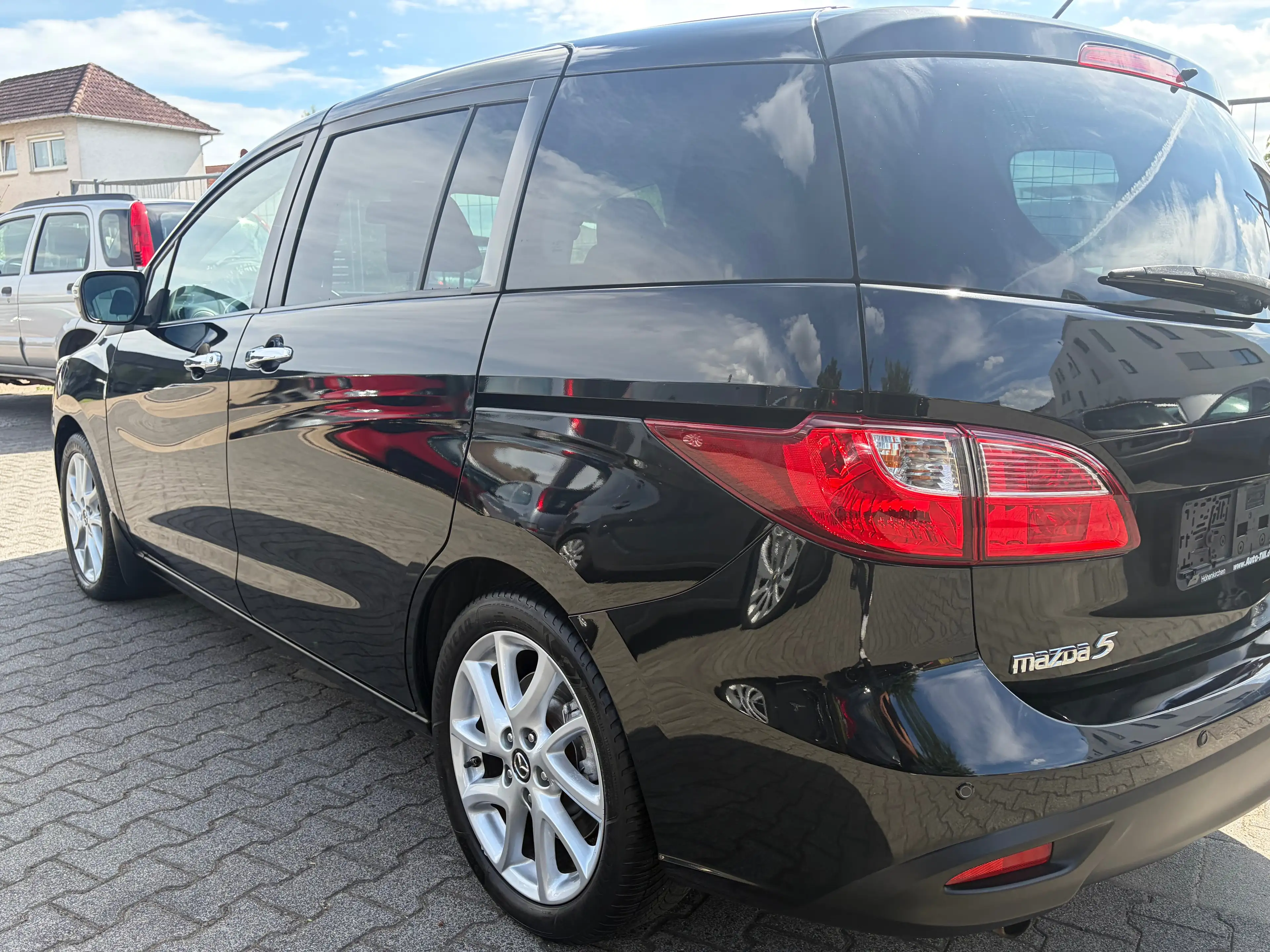 Mazda 5 Sendo*7.Sitze*2.Hand*Kamera*SHZ*PDC*Temp.*BT*Navi*AUX*USB* — photo 6