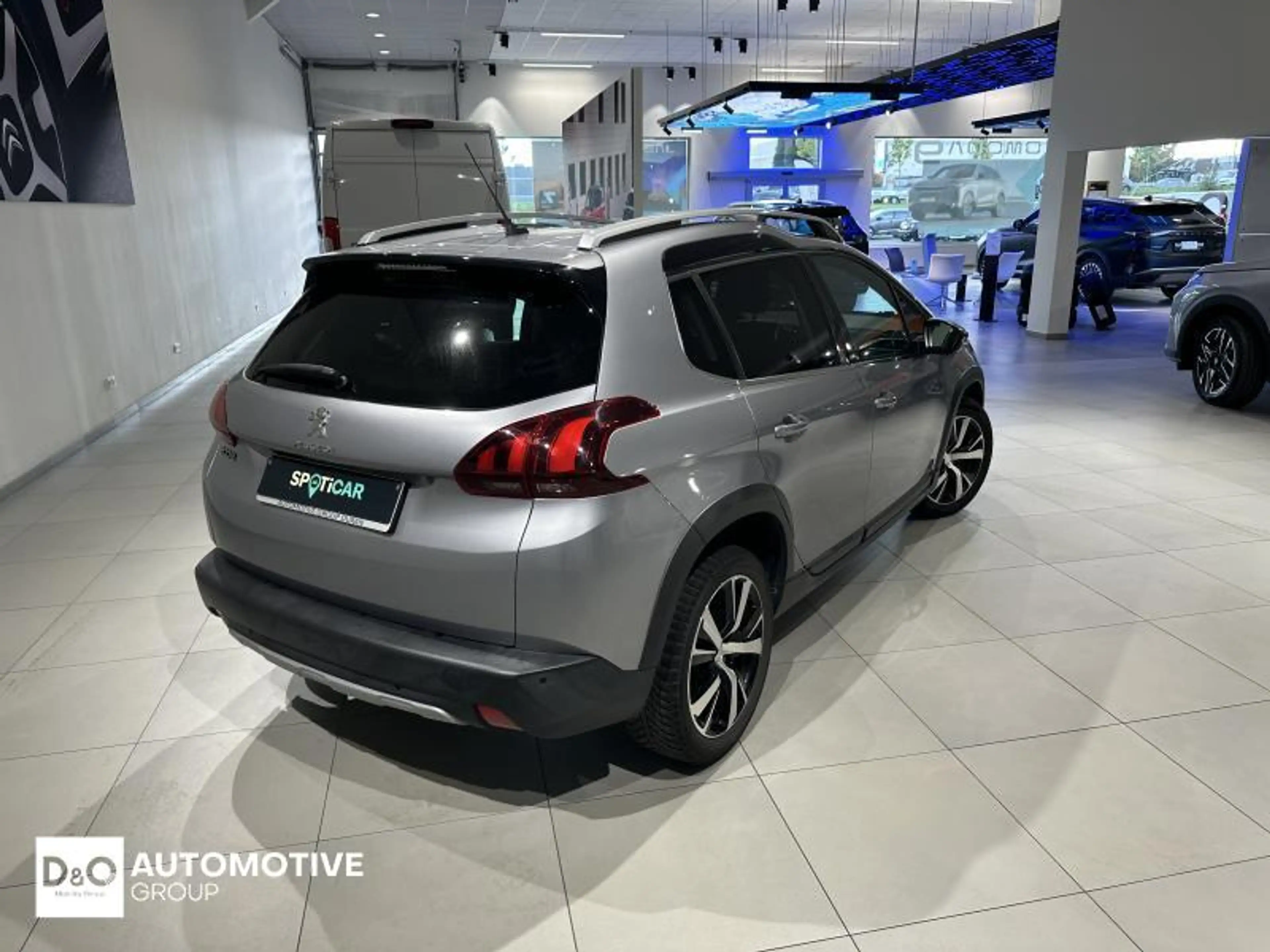 Peugeot 2008 Crossway — photo 6