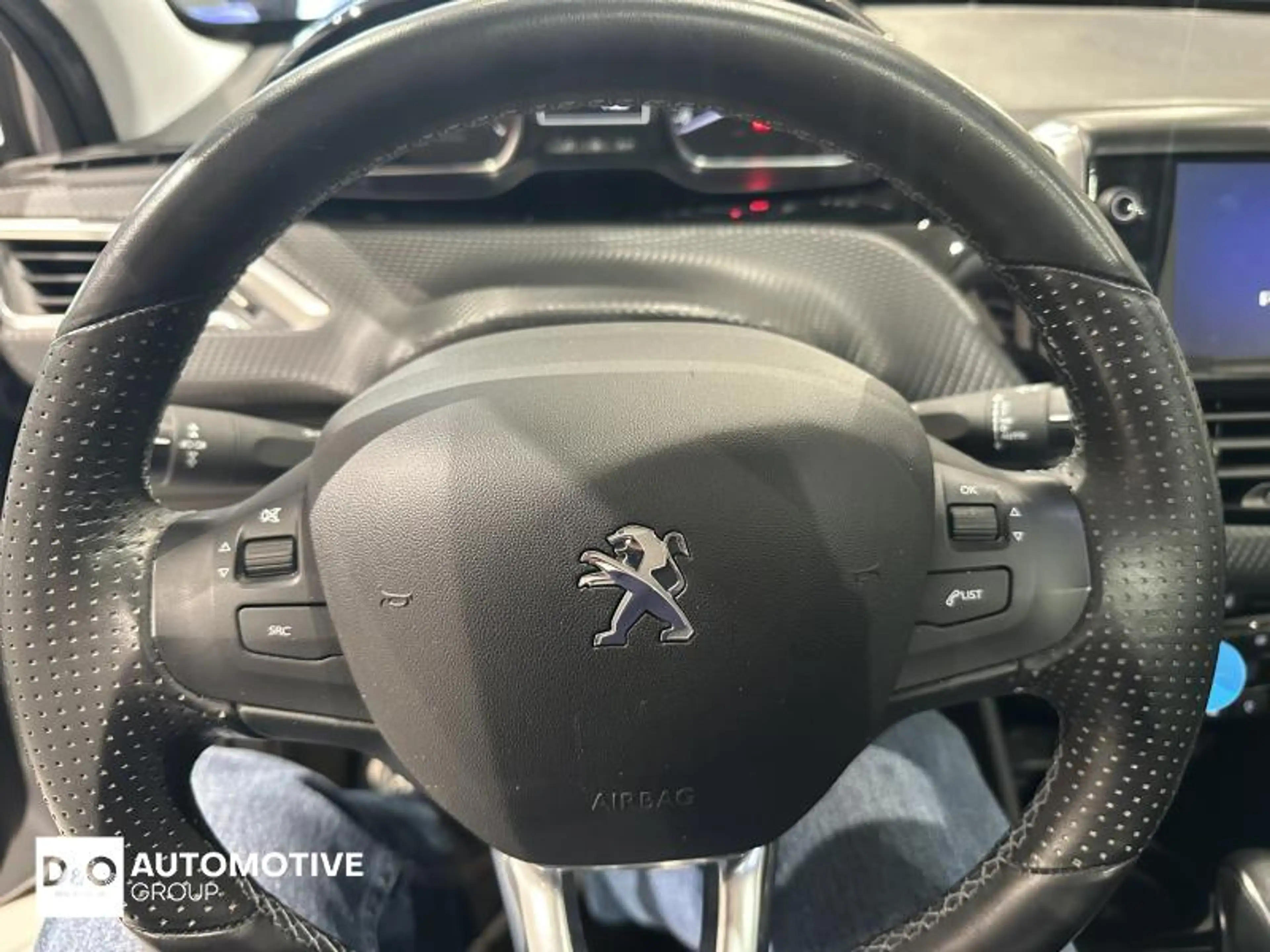 Peugeot 2008 Crossway — photo 12