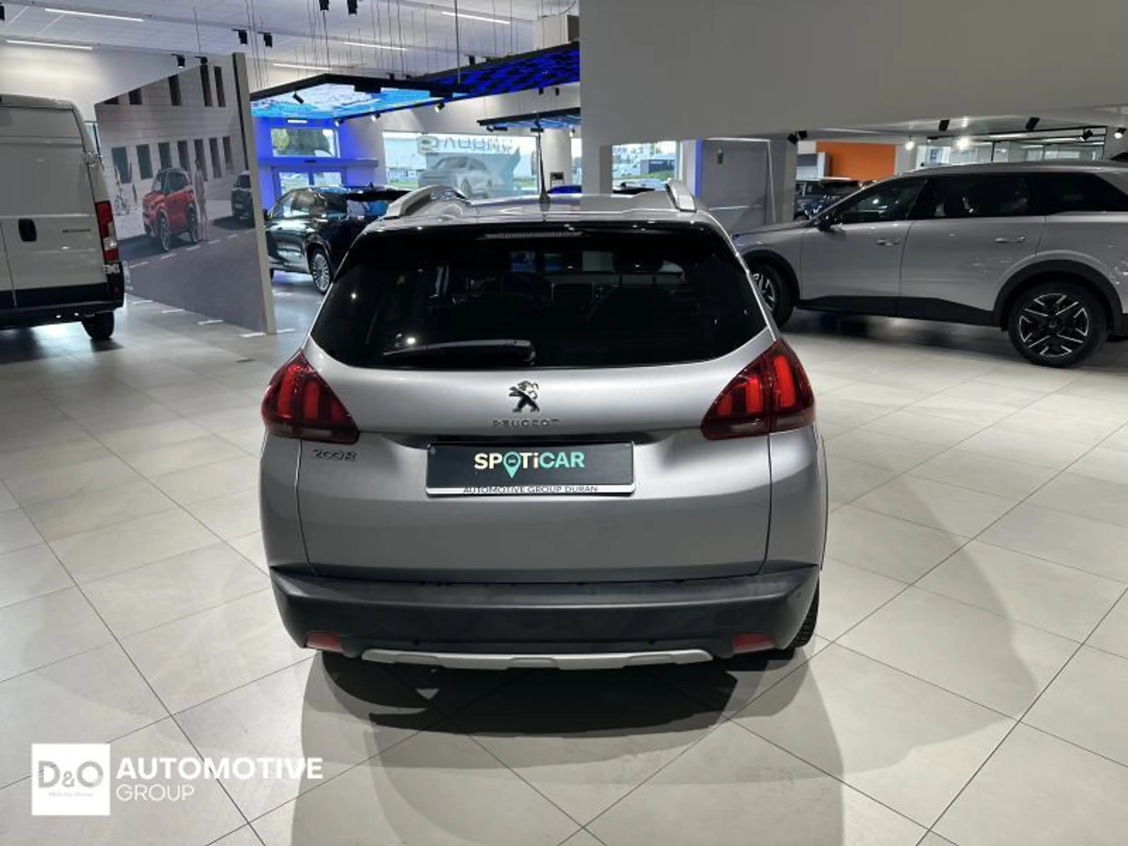 Peugeot 2008 Crossway — photo 7