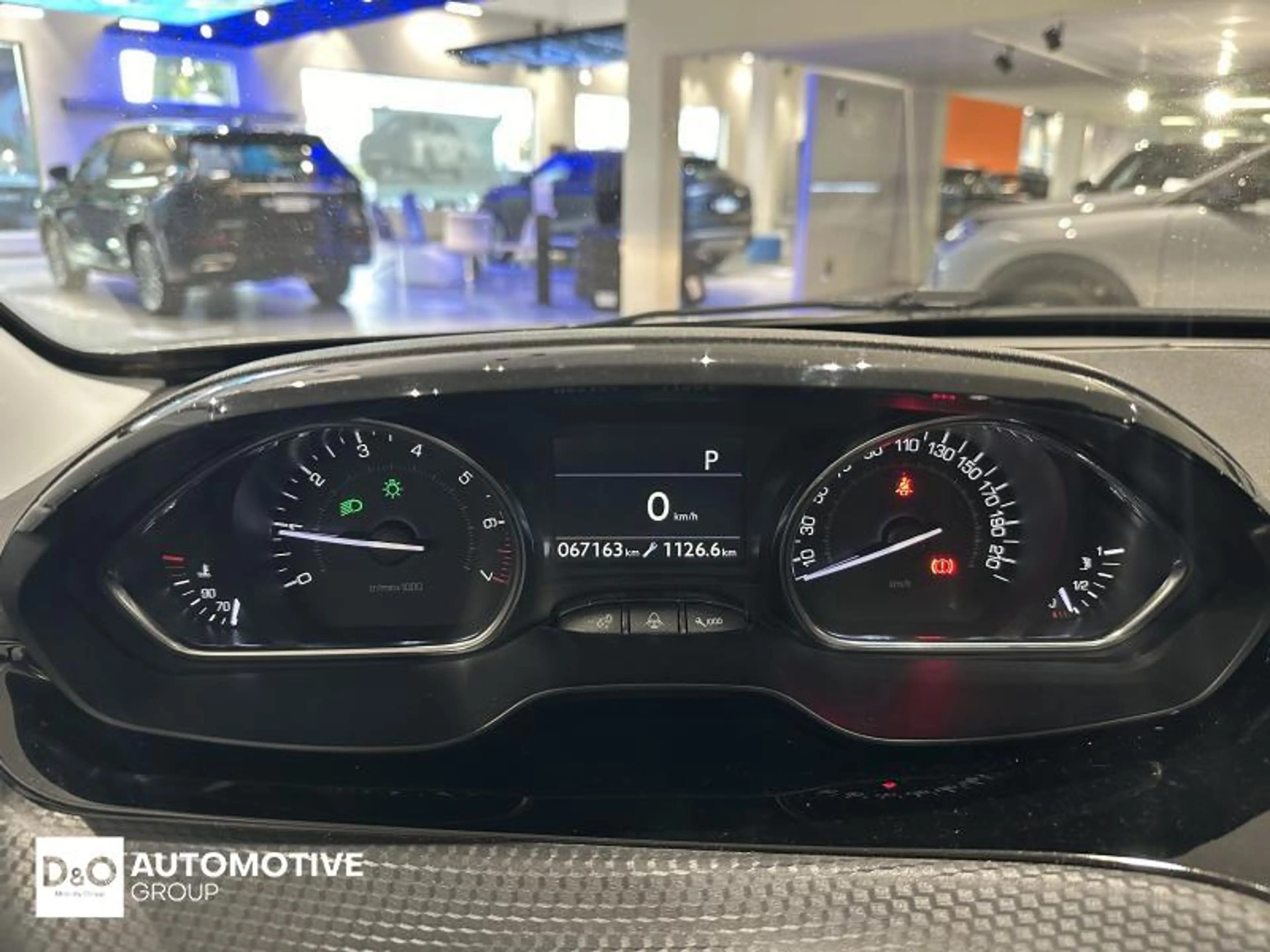 Peugeot 2008 Crossway — photo 13