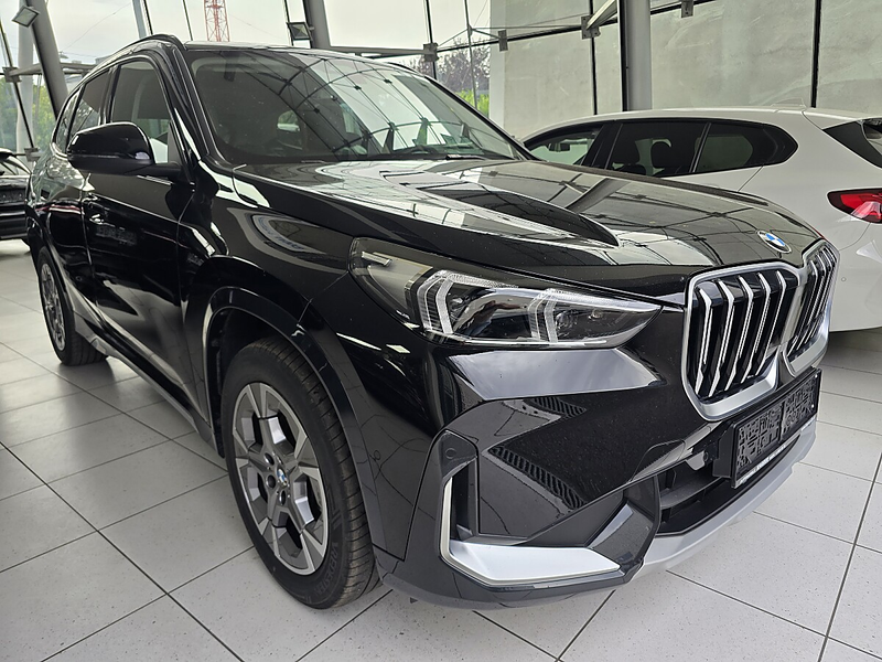 BMW X1 20d xDrive Aut. "X Line"  Vollleder/AHK/Panoram... — photo 4