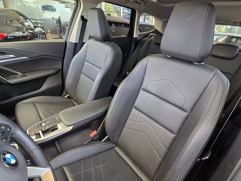 BMW X1 20d xDrive Aut. "X Line"  Vollleder/AHK/Panoram... — photo 14