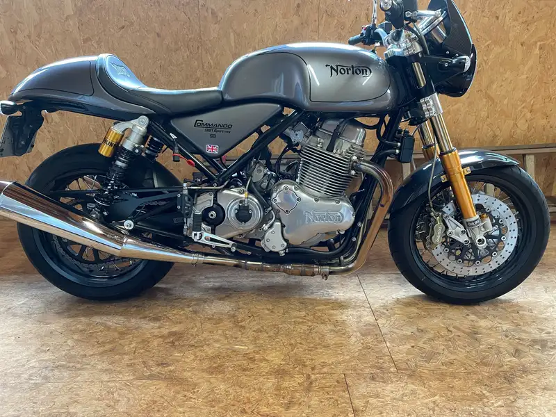 Norton Commando - foto 5