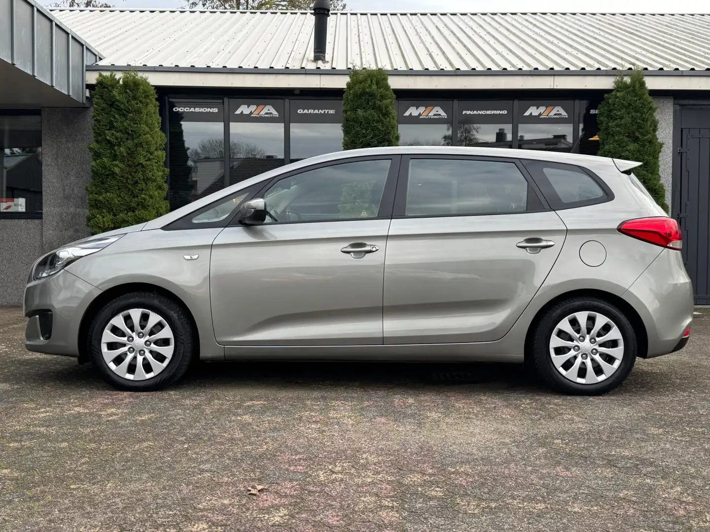 Kia Carens 1.6 GDi ComfortLine 7 PERS|A/C|CRUISE|TREKHAAK Grijs - 2