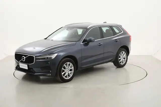 Volvo XC60 B4 Geartronic Momentum Pro 2.0 Mild Hybrid 197CV