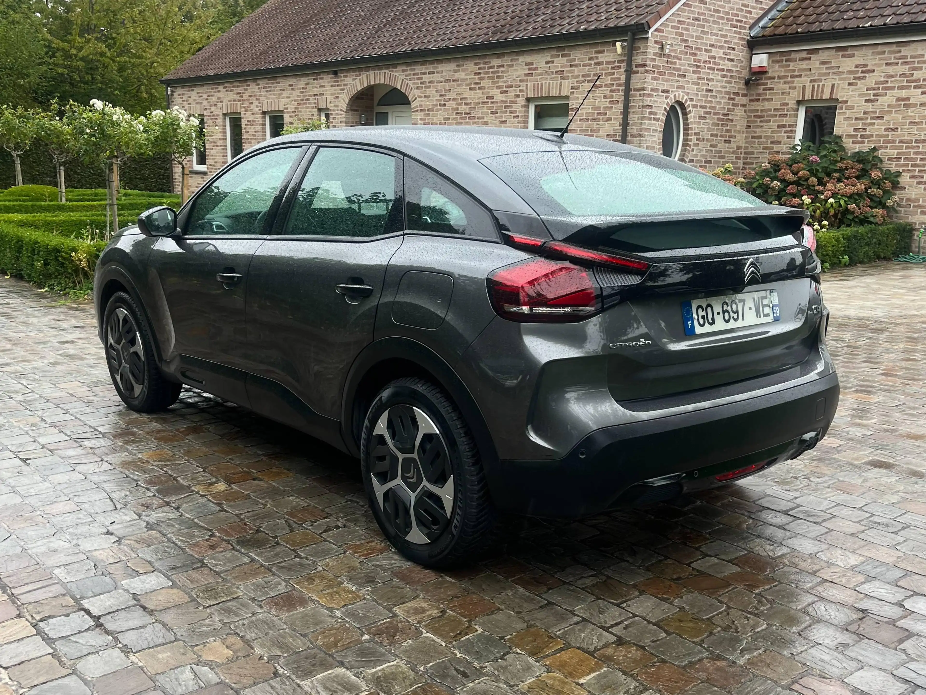 Citroen C4 C4 1.2 PureTech Feel S 9000 € Hors TVA — photo 5