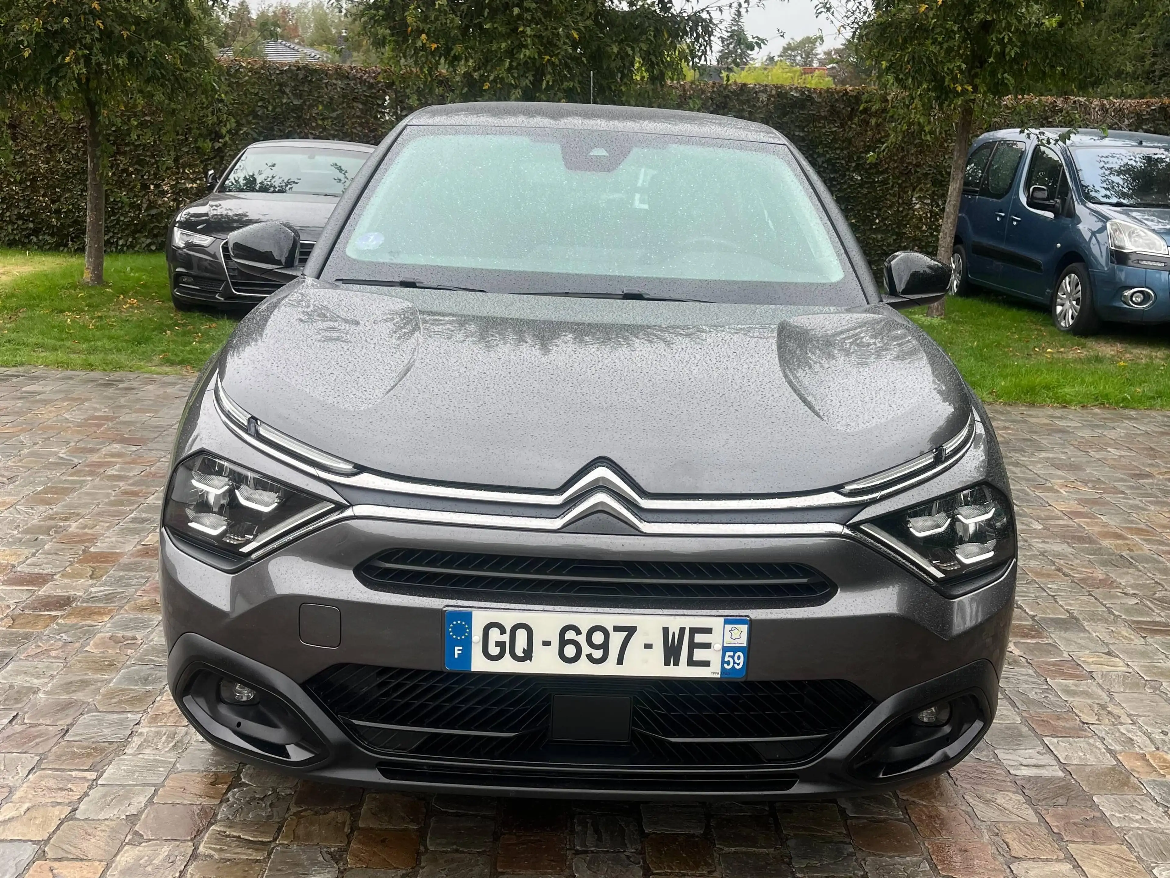 Citroen C4 C4 1.2 PureTech Feel S 9000 € Hors TVA — photo 8