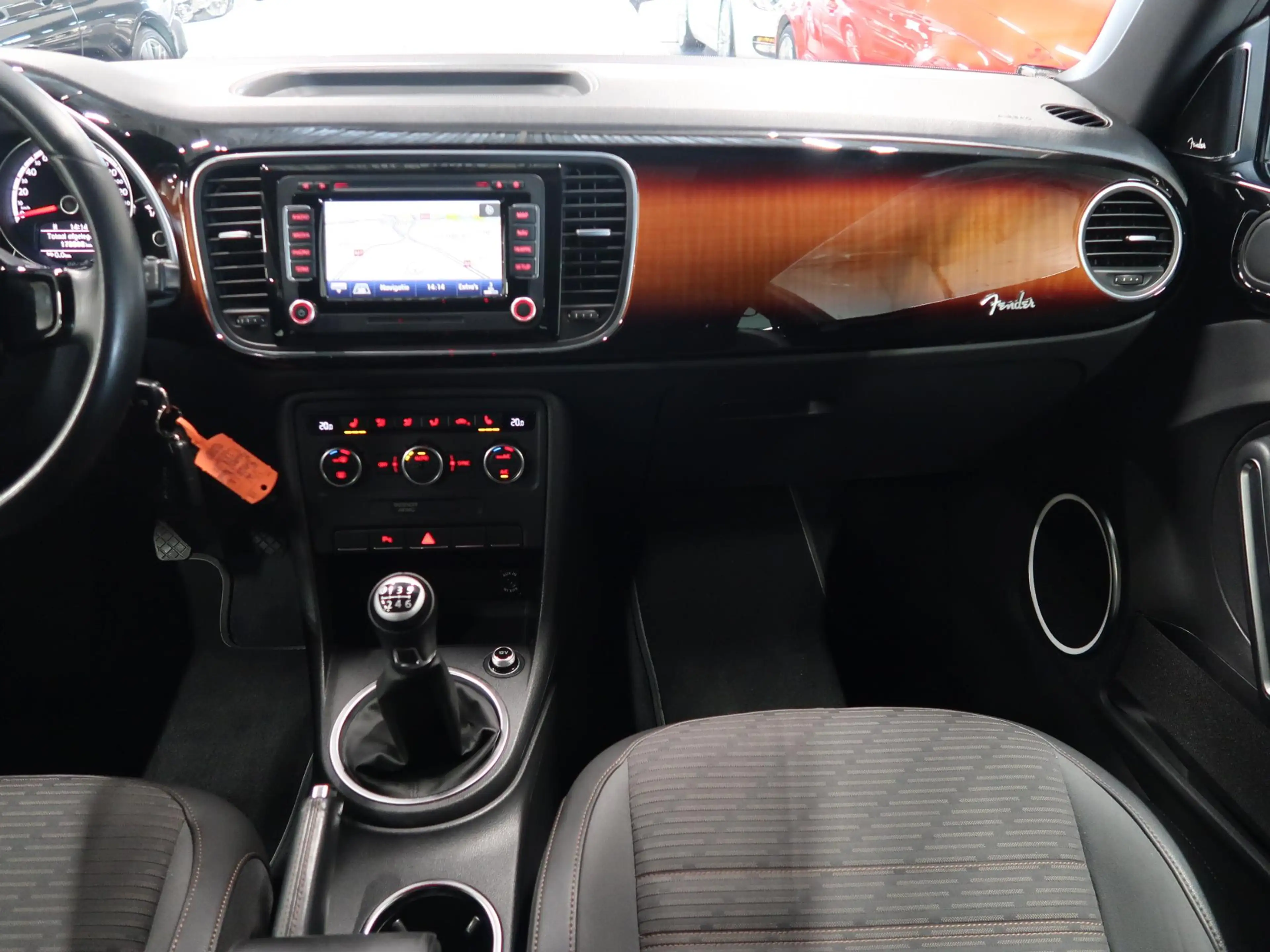 Volkswagen Beetle 1.2 TSI Fender Edition Xenon Airco-ecc Fender 18 i — photo 8