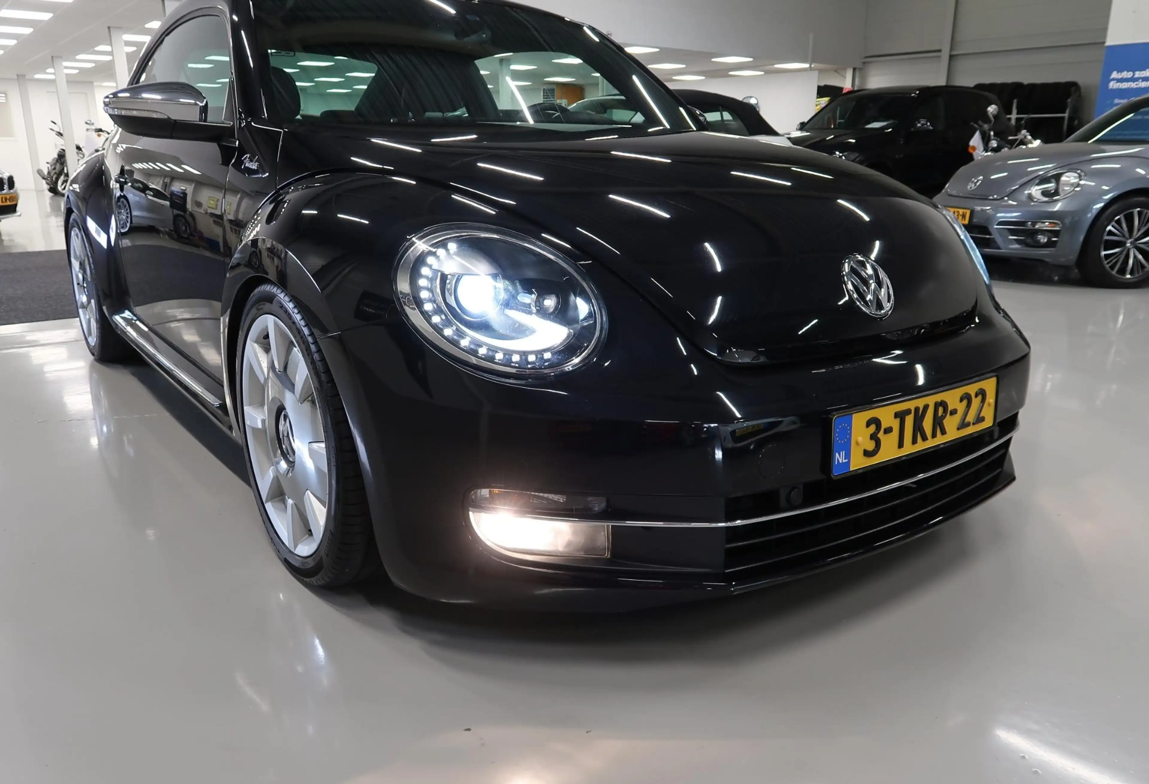 Volkswagen Beetle 1.2 TSI Fender Edition Xenon Airco-ecc Fender 18 i — photo 16