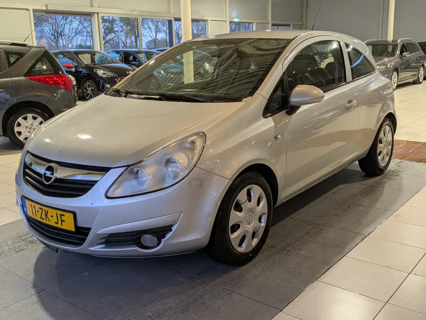 Opel Corsa 1.2-16V Enjoy Airco, Cruise control, Isofix, Stuur Grau - 2