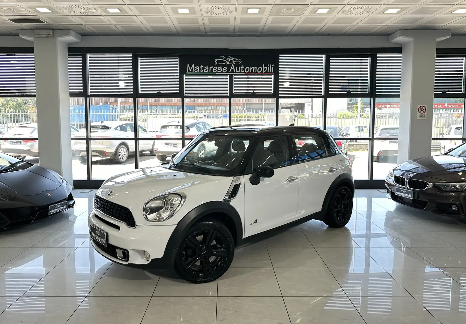 MINI Cooper S Countryman 1.6 184cv S ALL4 Auto HarmanKardon Finanziabile Bianco - 1