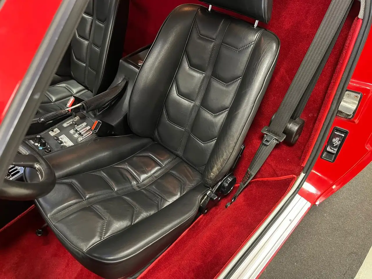 Ferrari 208 turbo GTB, foto 10