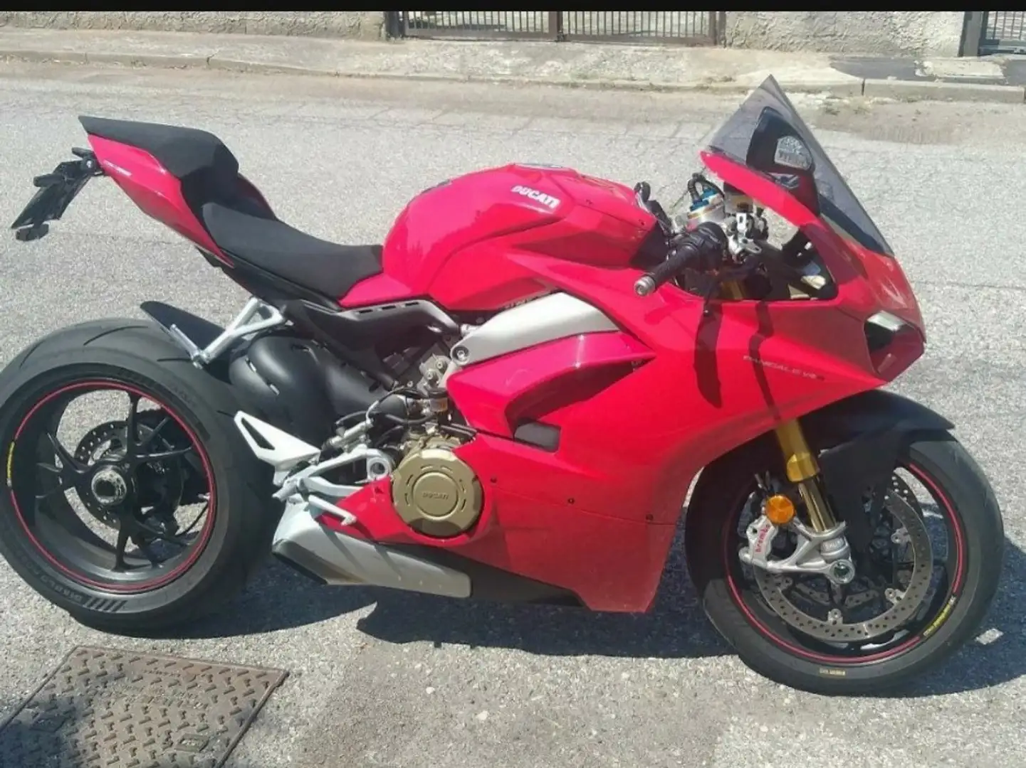 Ducati Panigale V4 S Roşu - 2