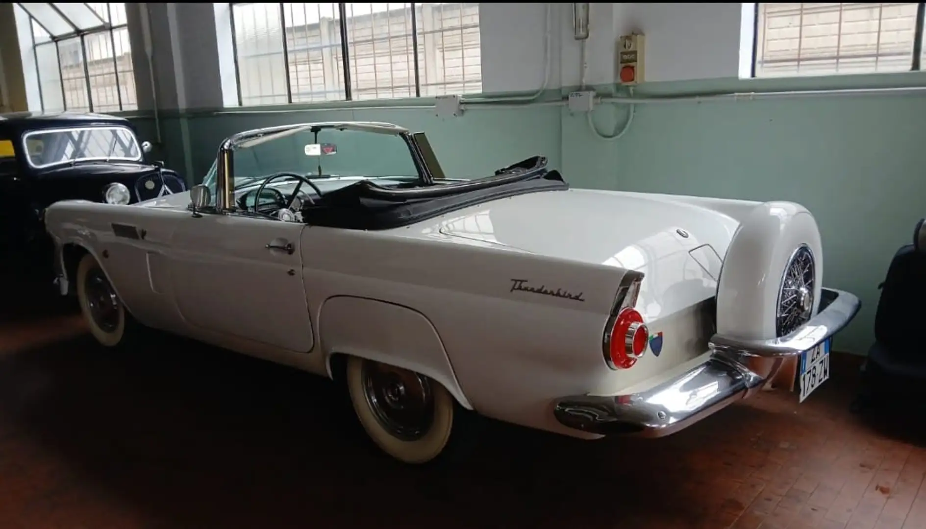 Ford Thunderbird V8 Fehér - 2