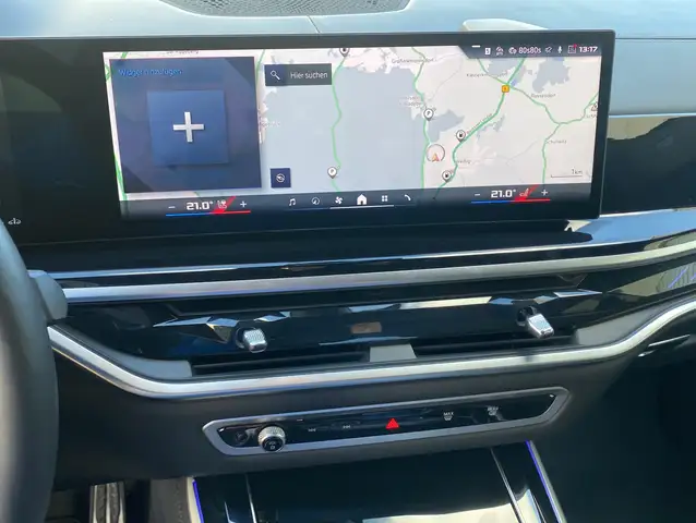 BMW X5 M view 14