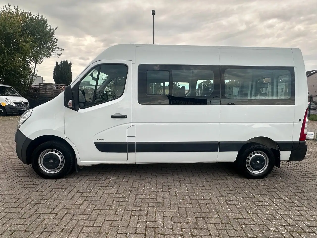 Opel Movano