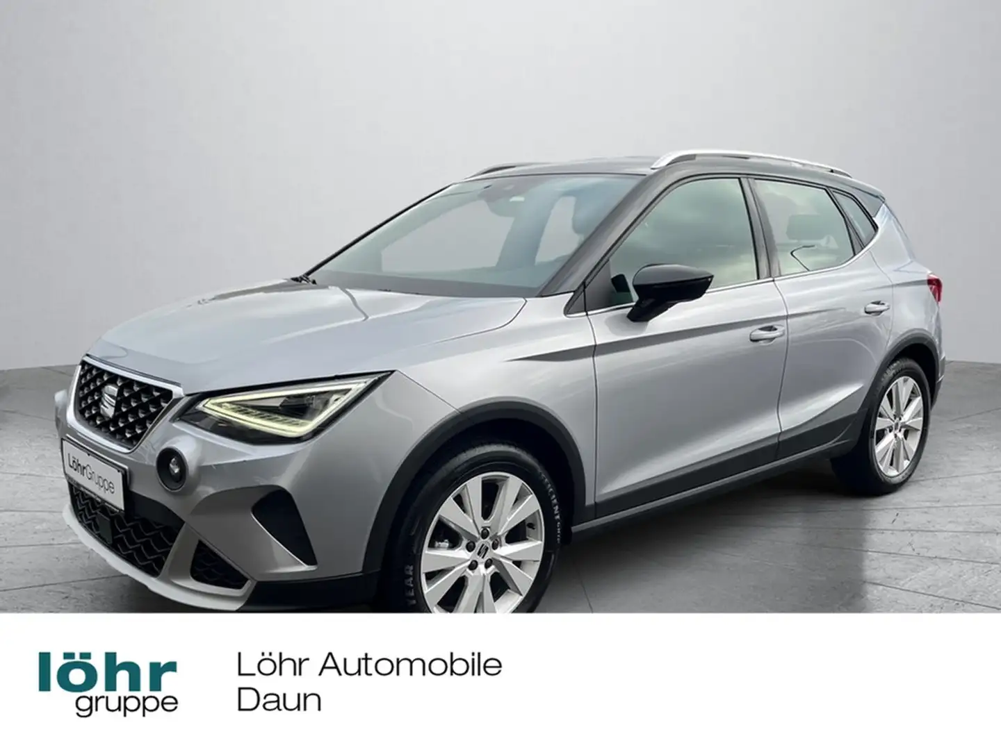 SEAT Arona 1,0 TSI DSG Xperience Silber - 1