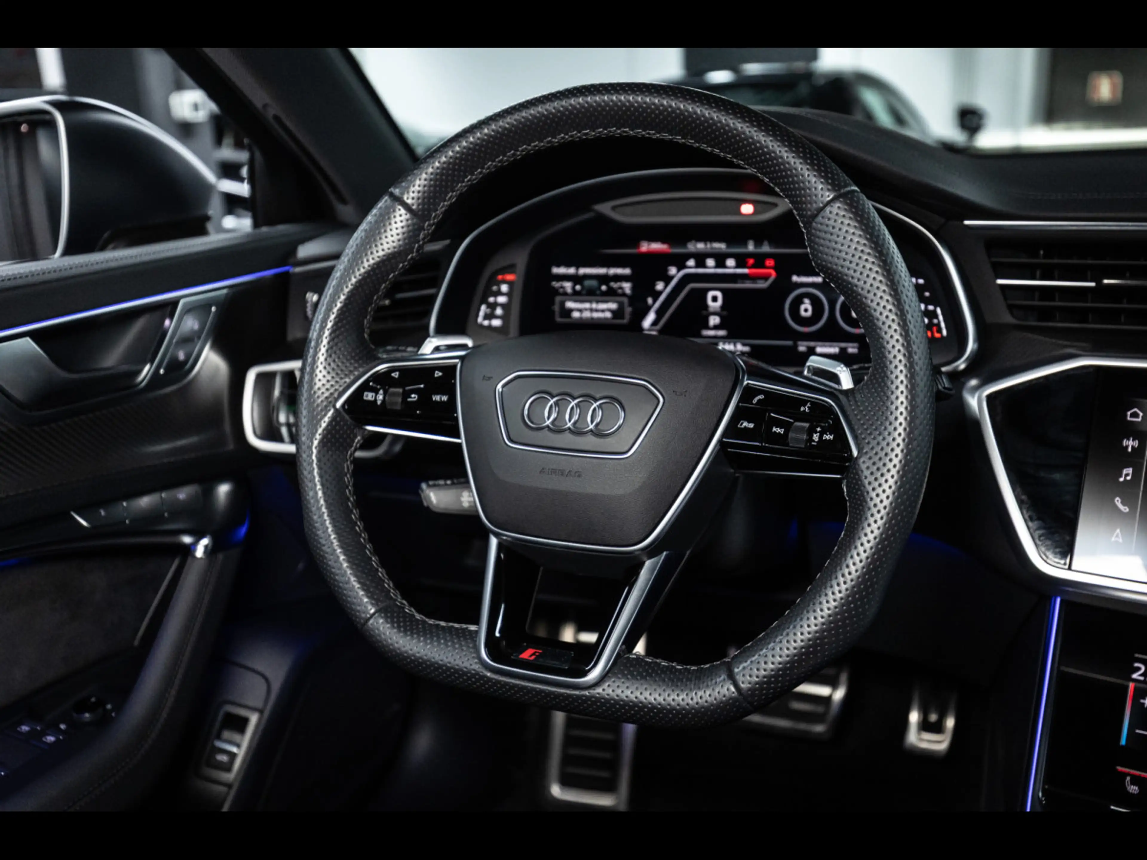 Audi RS6 AVANT 4.0 TFSI QUATTRO°RS DYNAMIC°280 km/h°LASER — photo 14