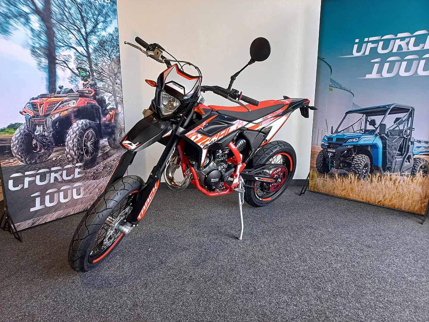 Beta RR Motard 2T 50 Track Černá - 1