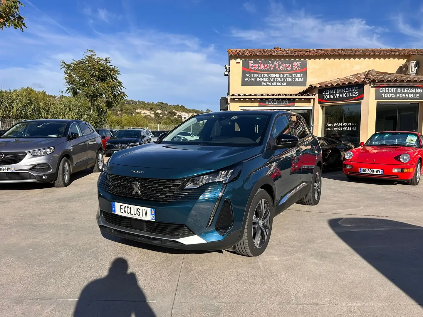 Peugeot 3008 1.5 BLUEHDI 130CH S\u0026S ALLURE PACK EAT8 Blau - 1