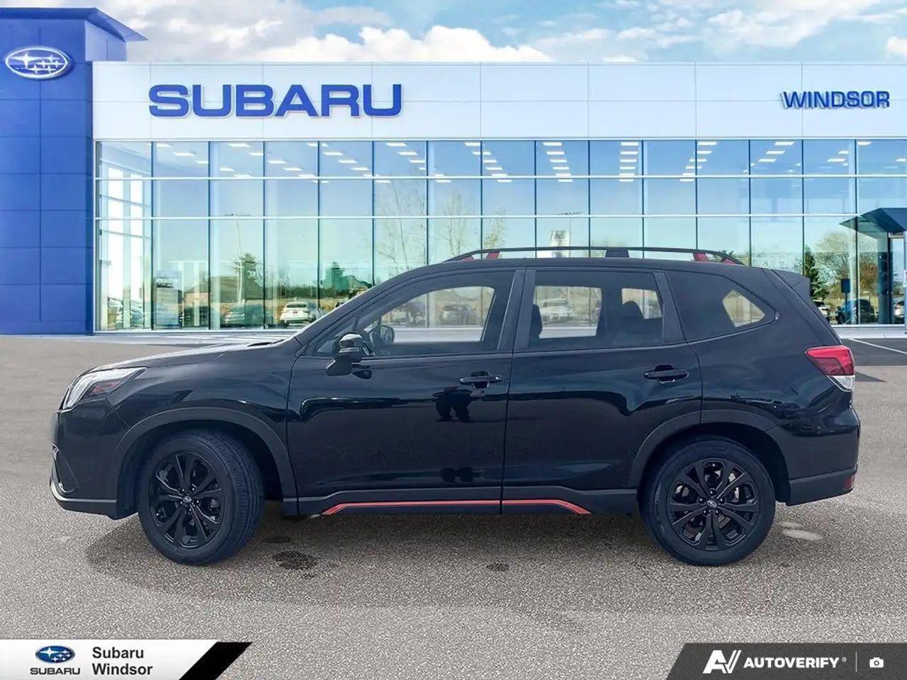 Subaru Forester снимка Subaru Forester