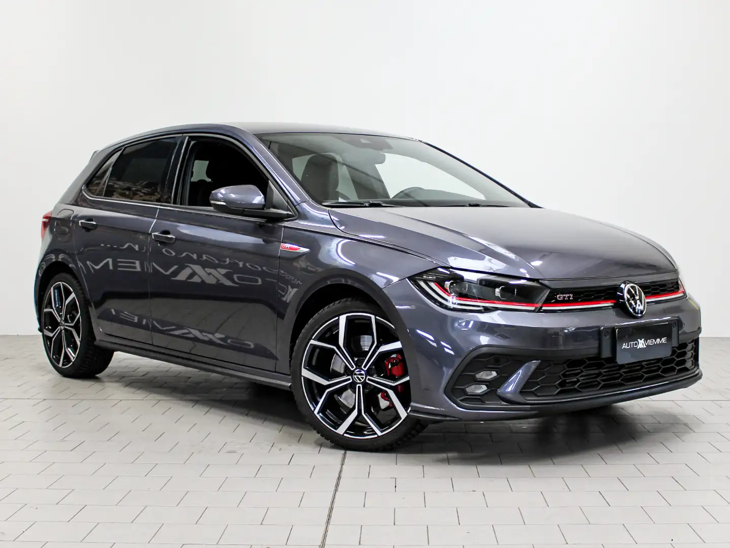 Volkswagen Polo GTI 2.0 tsi dsg Grau - 2