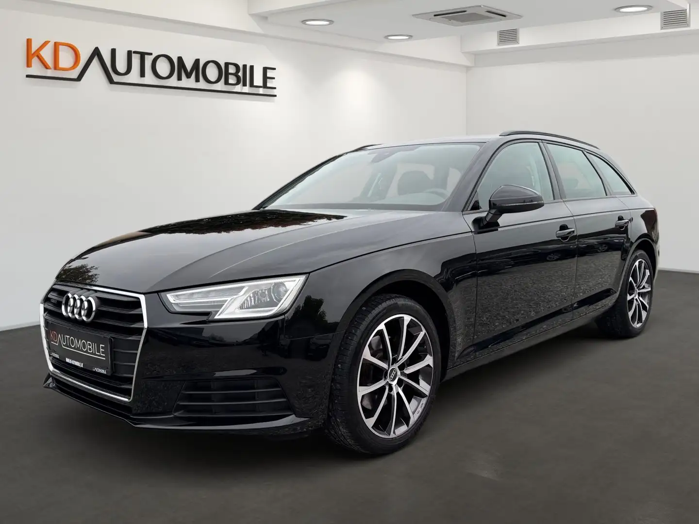 Audi A4 Avant 1,4 TFSI Schwarz - 1