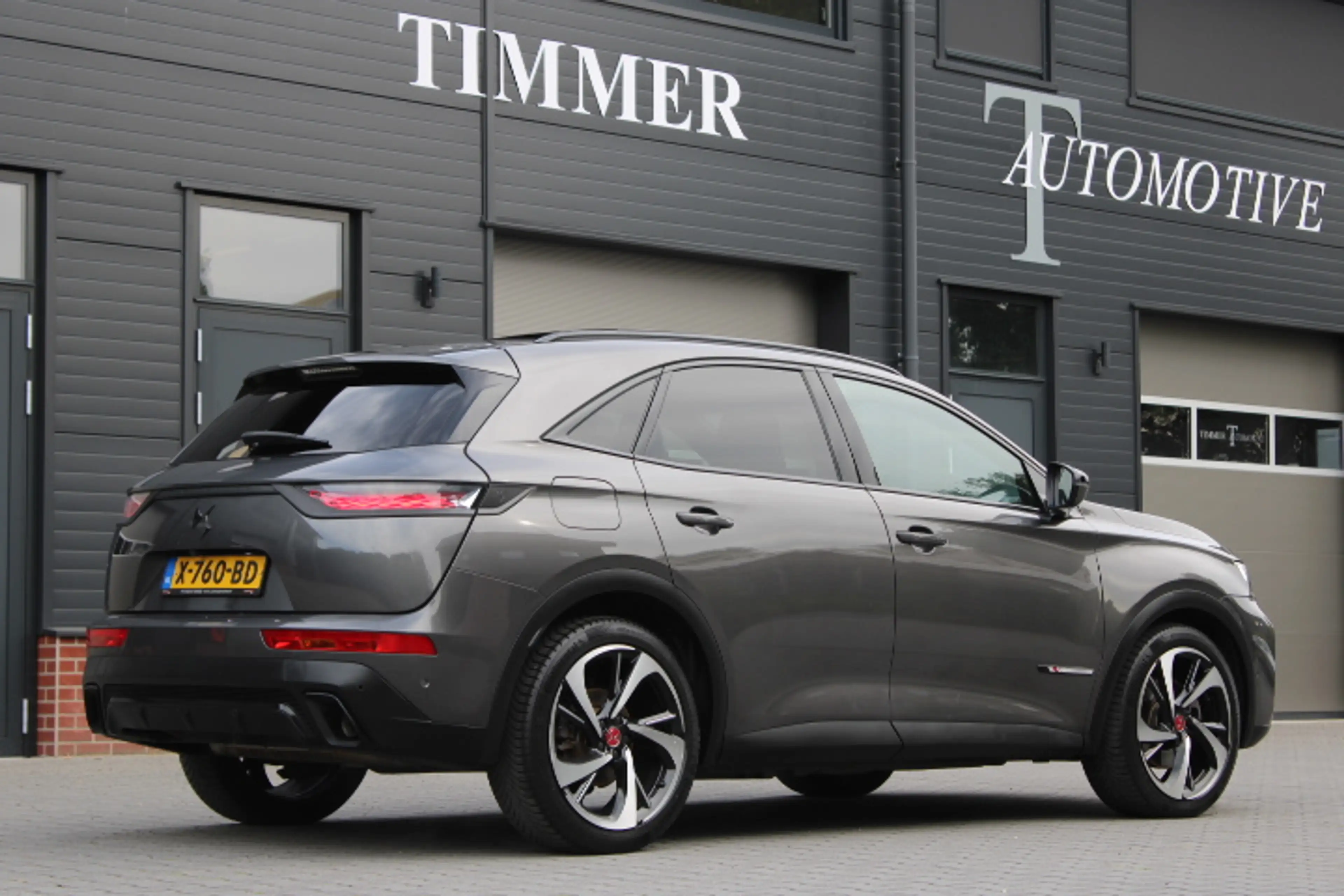DS Automobiles DS 7 Crossback E-Tense 4x4 Performance Line+ 300 - Panoramadak - — photo 4