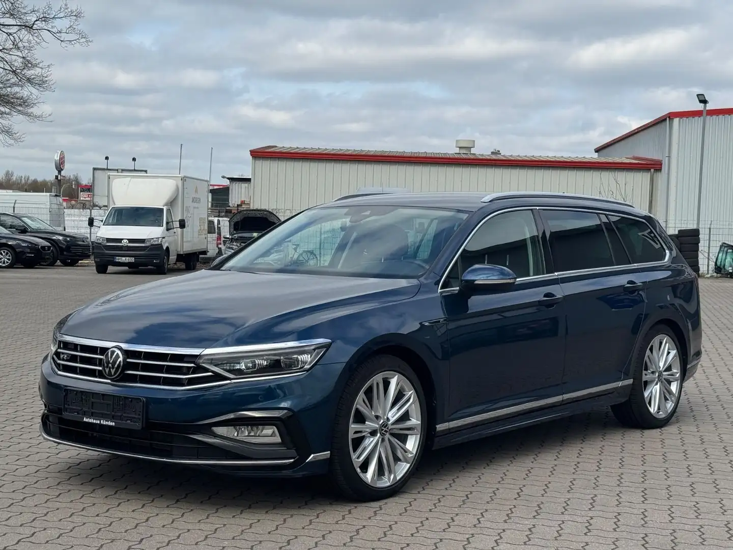 Volkswagen Passat Variant 2.0 TSI R-Line °StdHz°19°R-Kamera Blau - 2