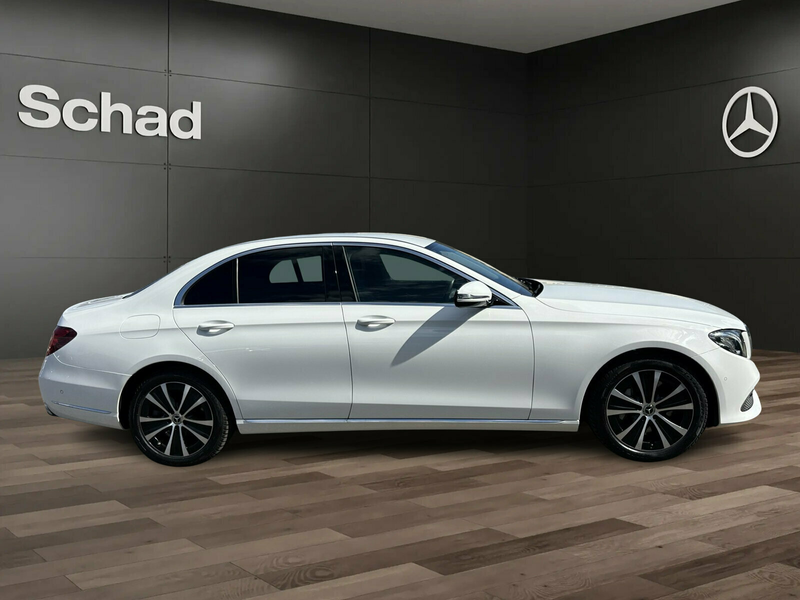 Mercedes-Benz E 450 E 450 4M EXCLUSIVE+NAVI+KAMERA+LED+STANDHEIZUNG+ — photo 4
