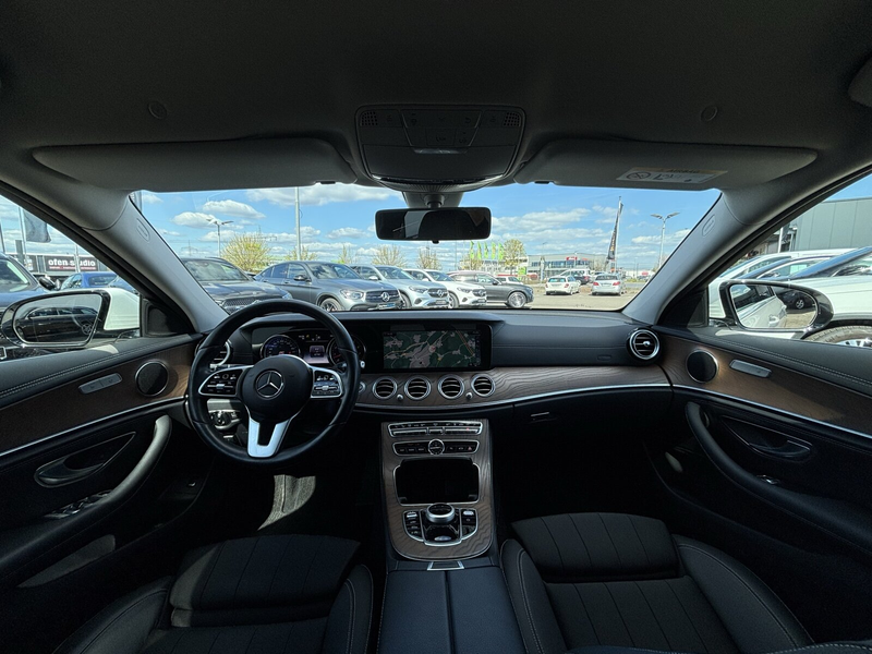 Mercedes-Benz E 450 E 450 4M EXCLUSIVE+NAVI+KAMERA+LED+STANDHEIZUNG+ — photo 12