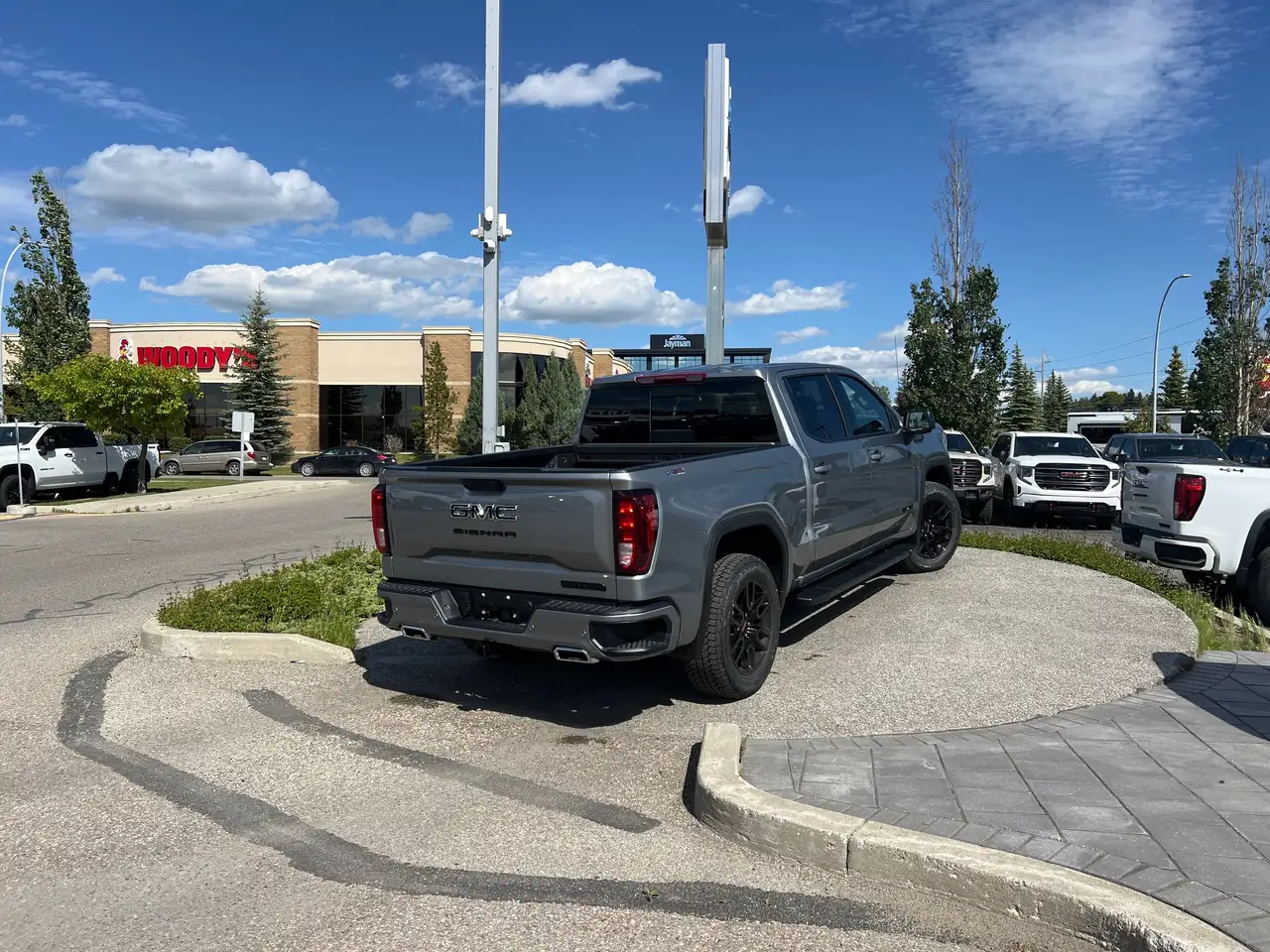 GMC Sierra 1500 снимка GMC Sierra 1500