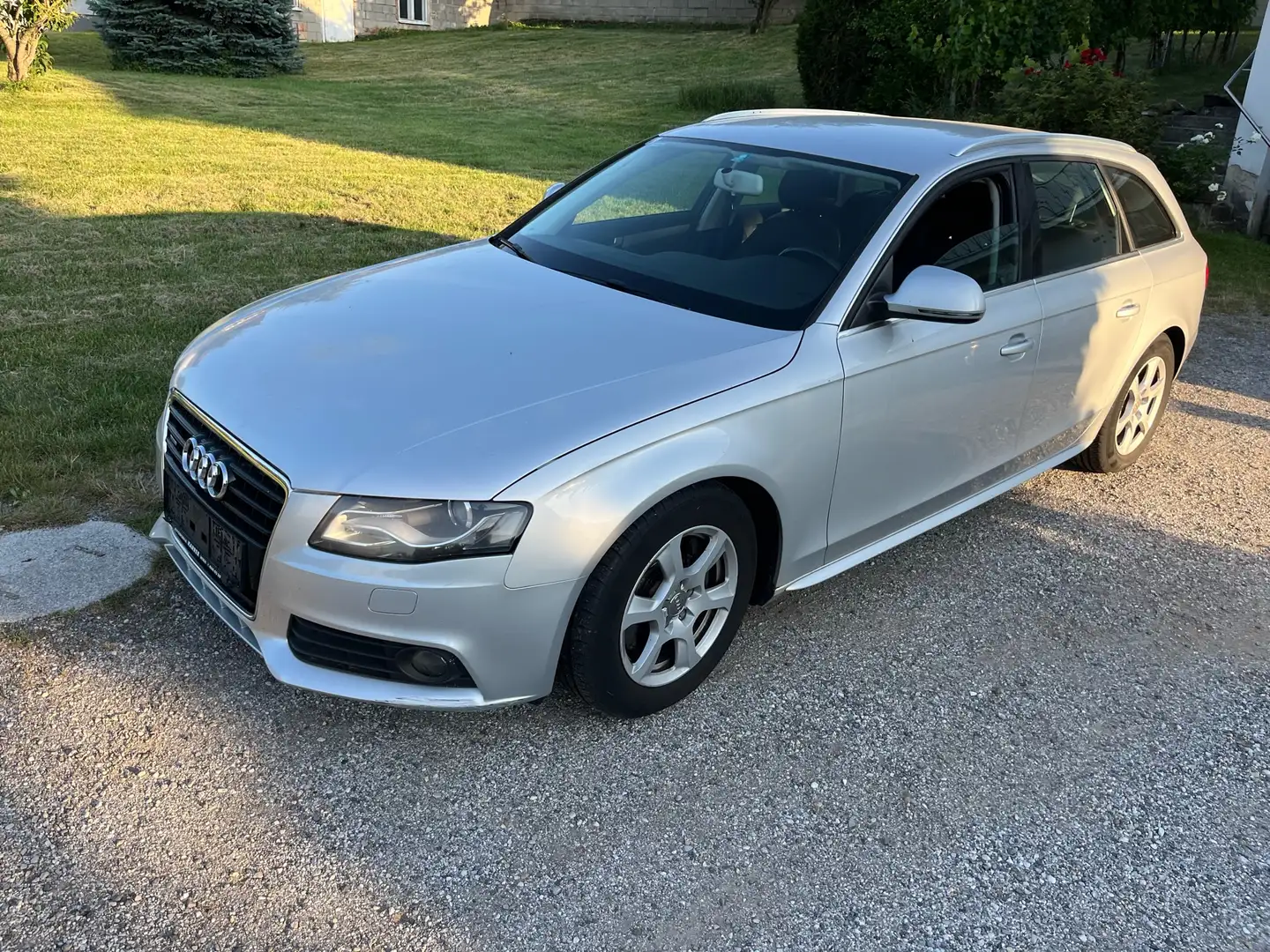 Audi A4 Avant 3,2 FSI quattro - 1