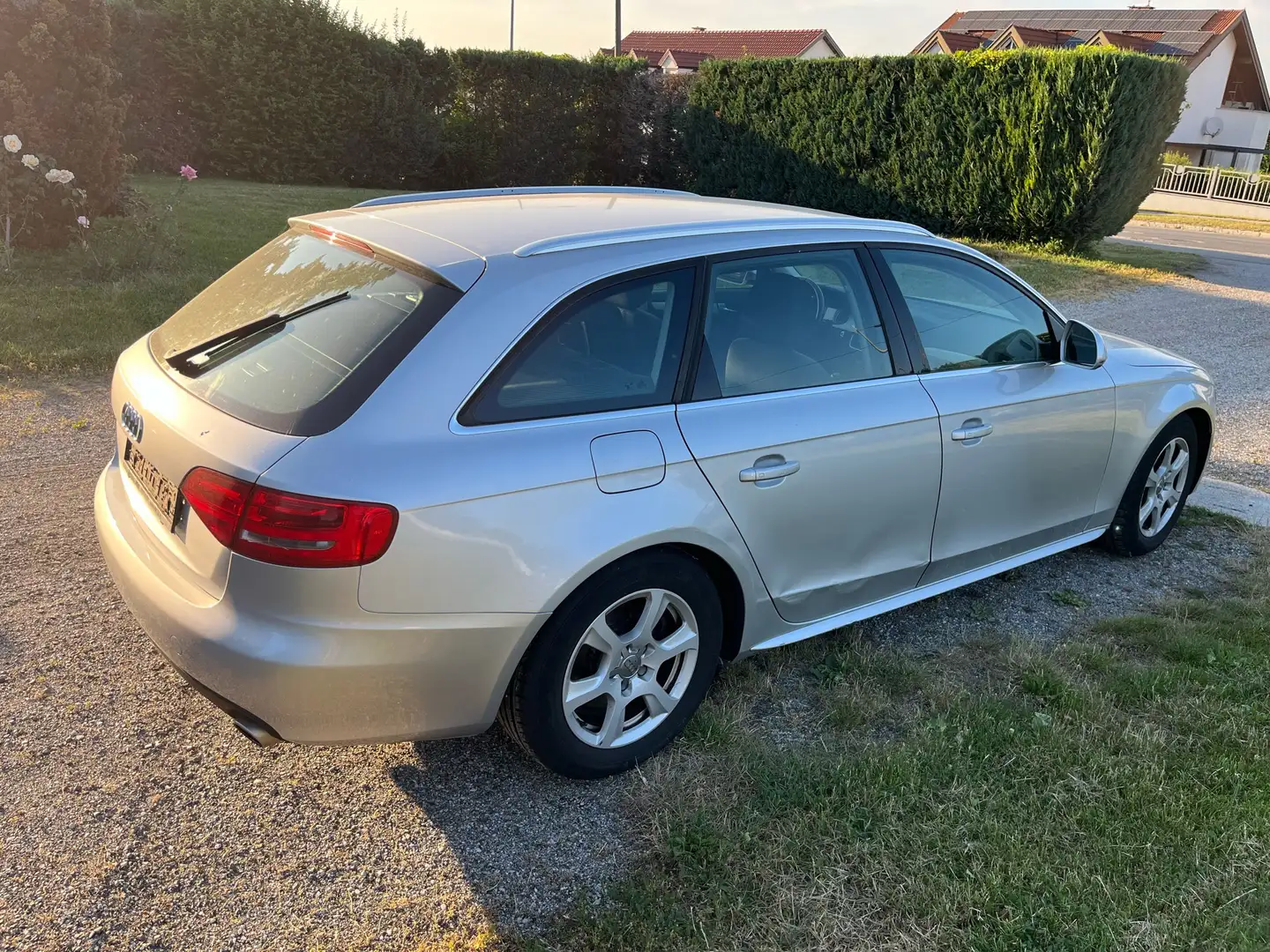 Audi A4 Avant 3,2 FSI quattro - 2