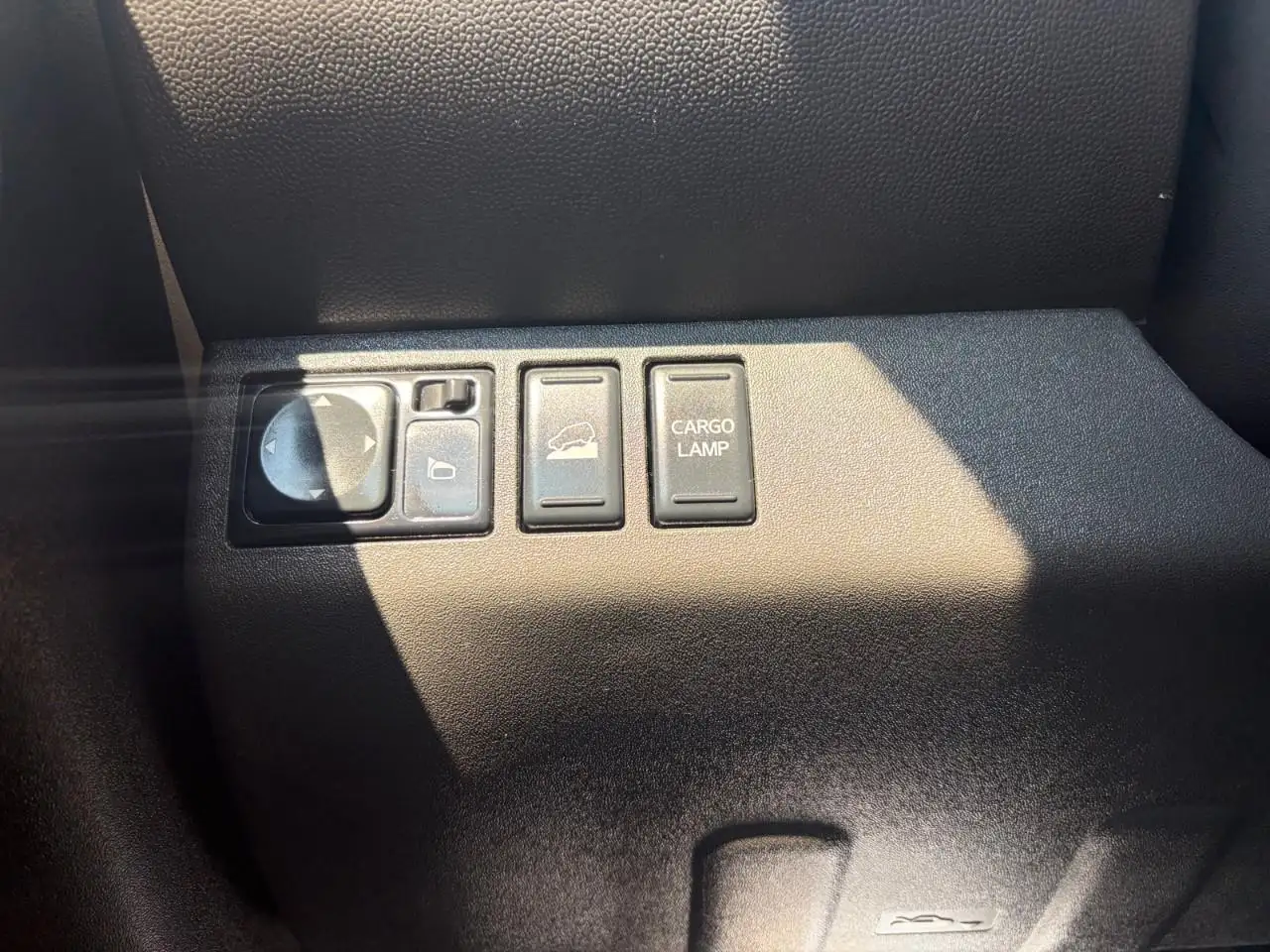 Nissan Frontier снимка Nissan Frontier