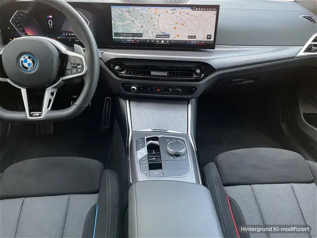 BMW 3 Series view 7