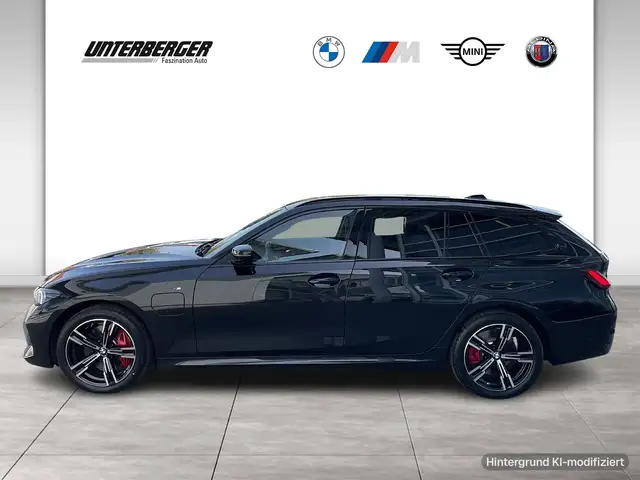 BMW 3 Series view 3
