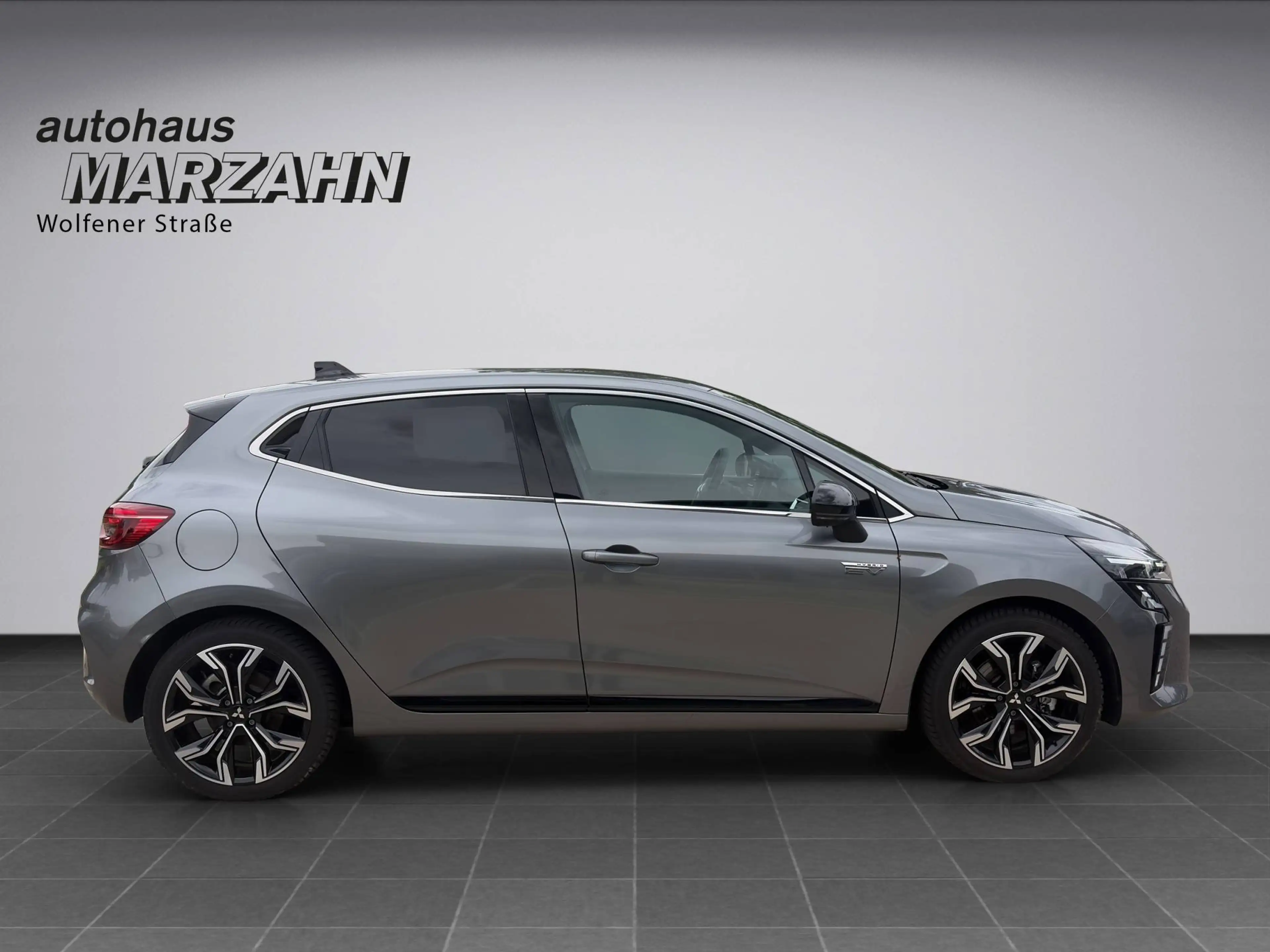 Mitsubishi Colt Select Hybrid — photo 6