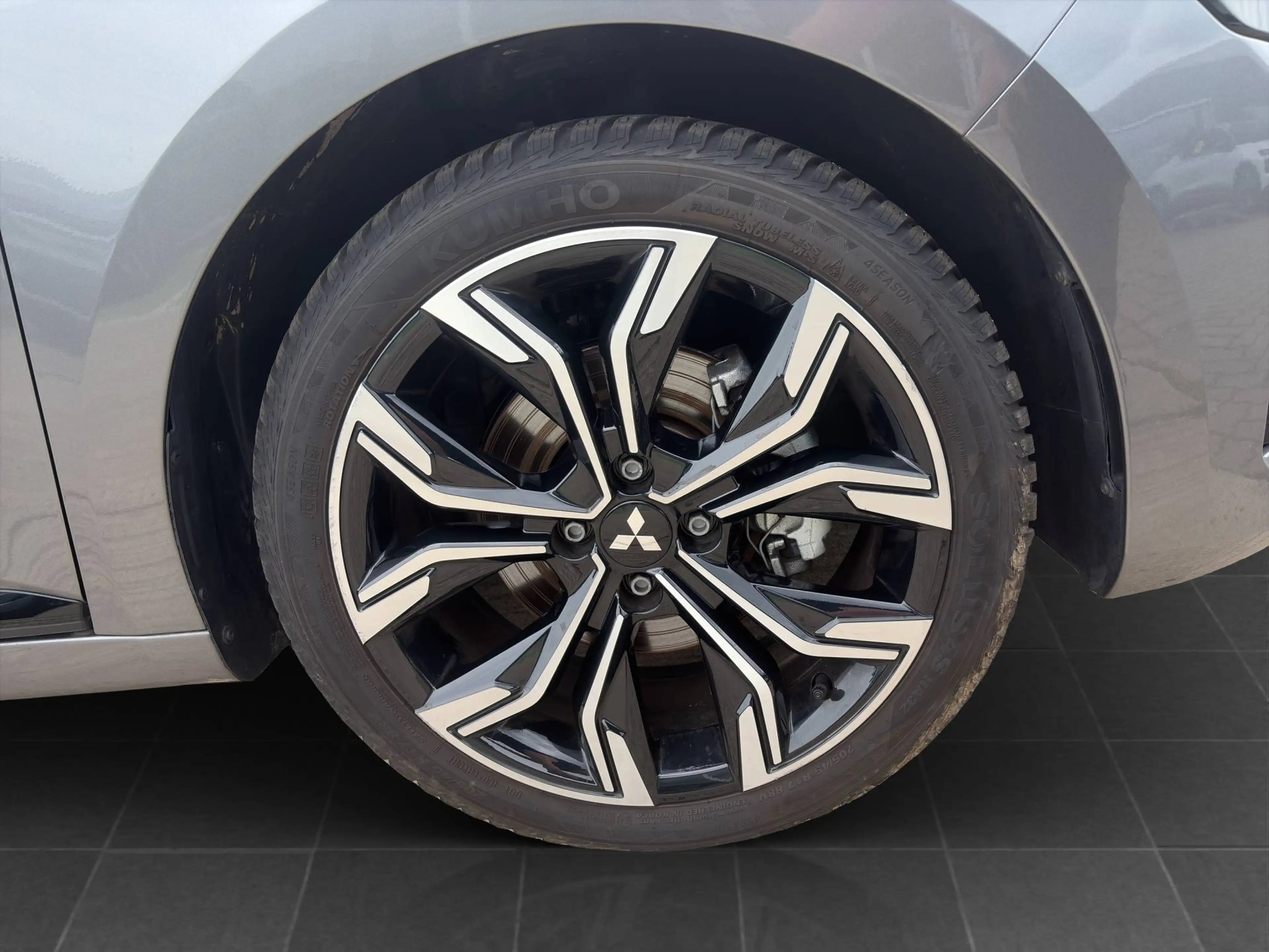 Mitsubishi Colt Select Hybrid — photo 9
