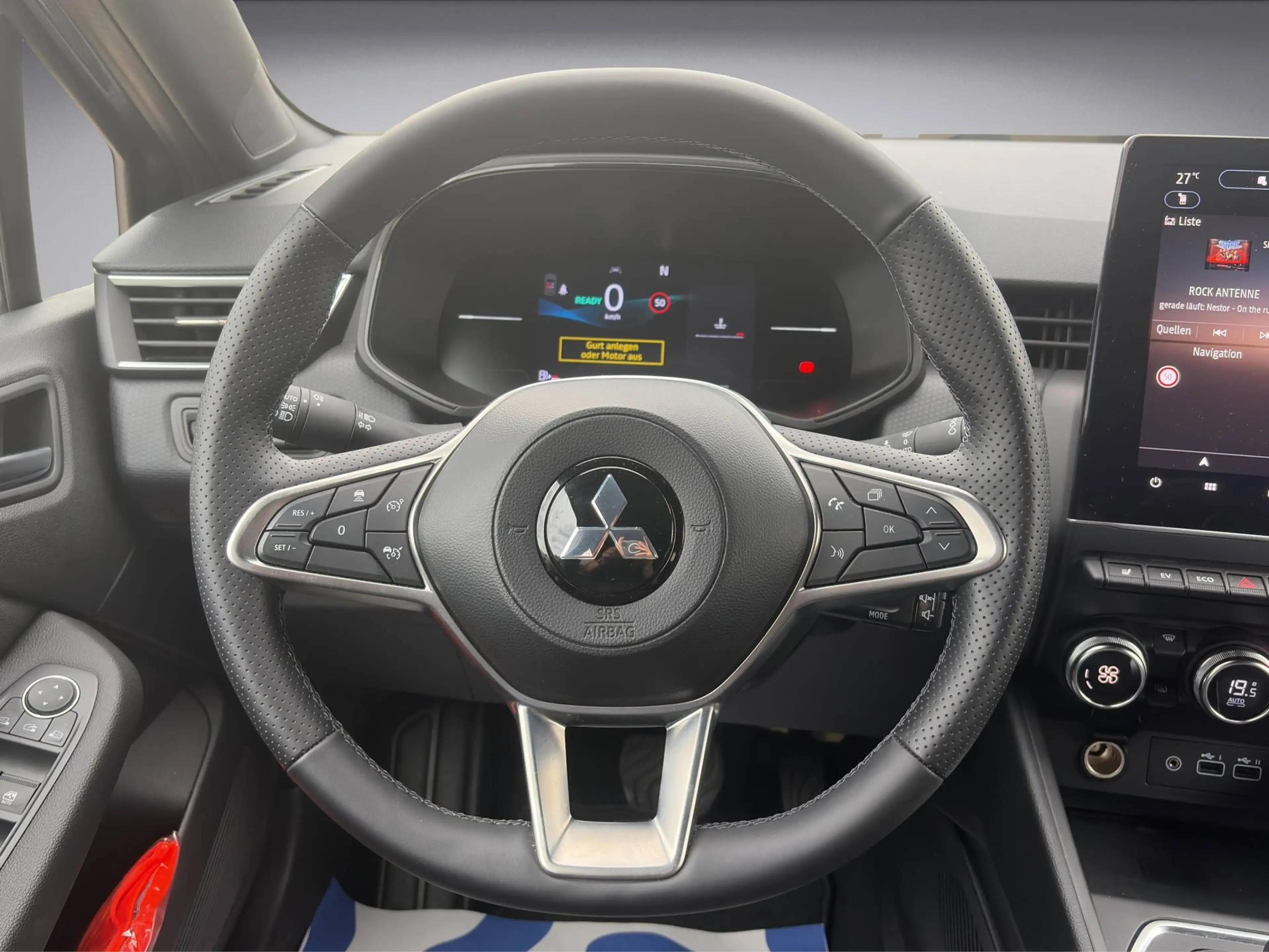 Mitsubishi Colt Select Hybrid — photo 14